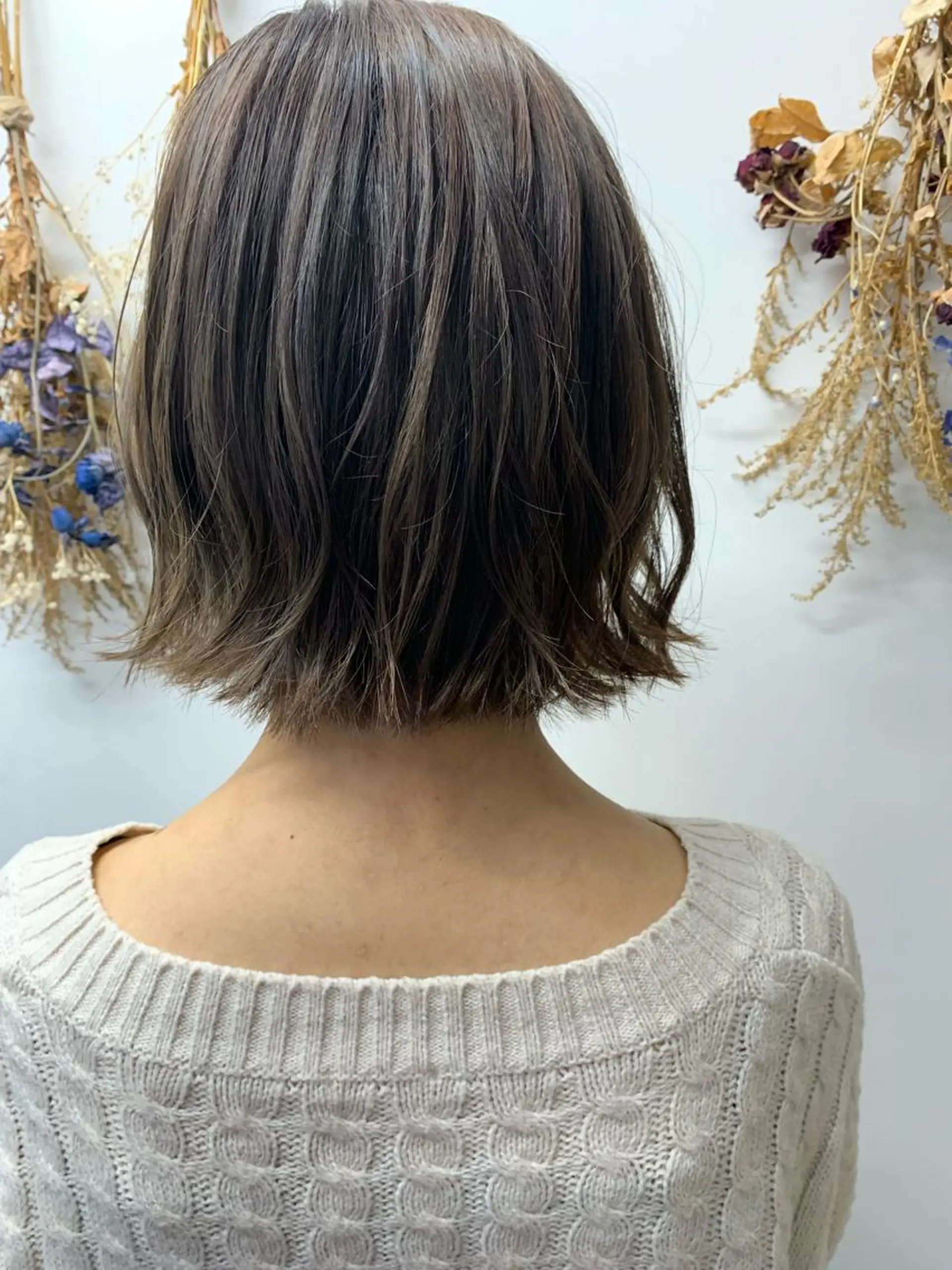 ショート カラー 透明感カラー ダブルカラー ヘアカラー トリートメント newi 京橋 【yuuki】のヘアスタイル