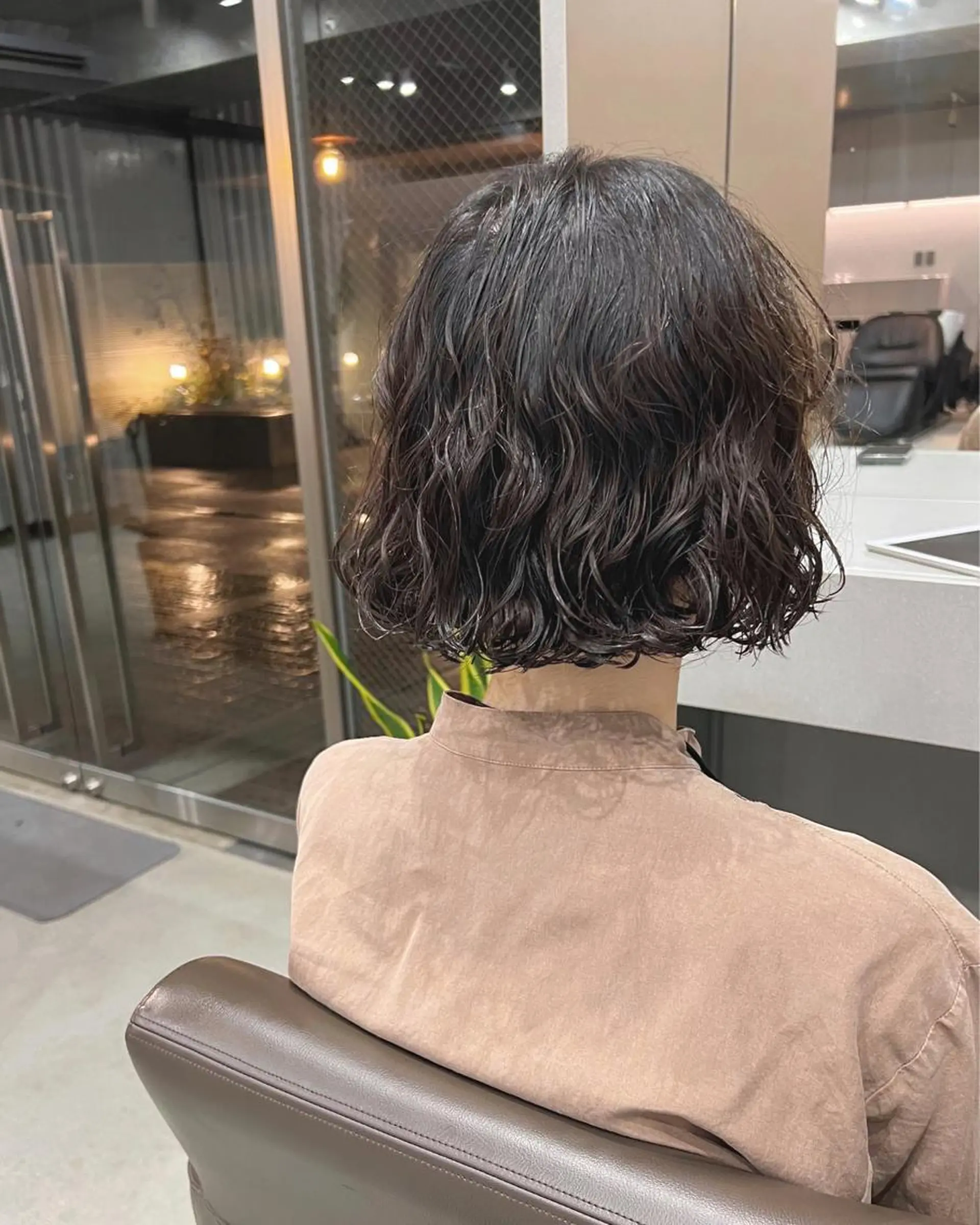 ショート パーマ ボブパーマコテ巻き風 パーマNo1深江秀平のヘアスタイル