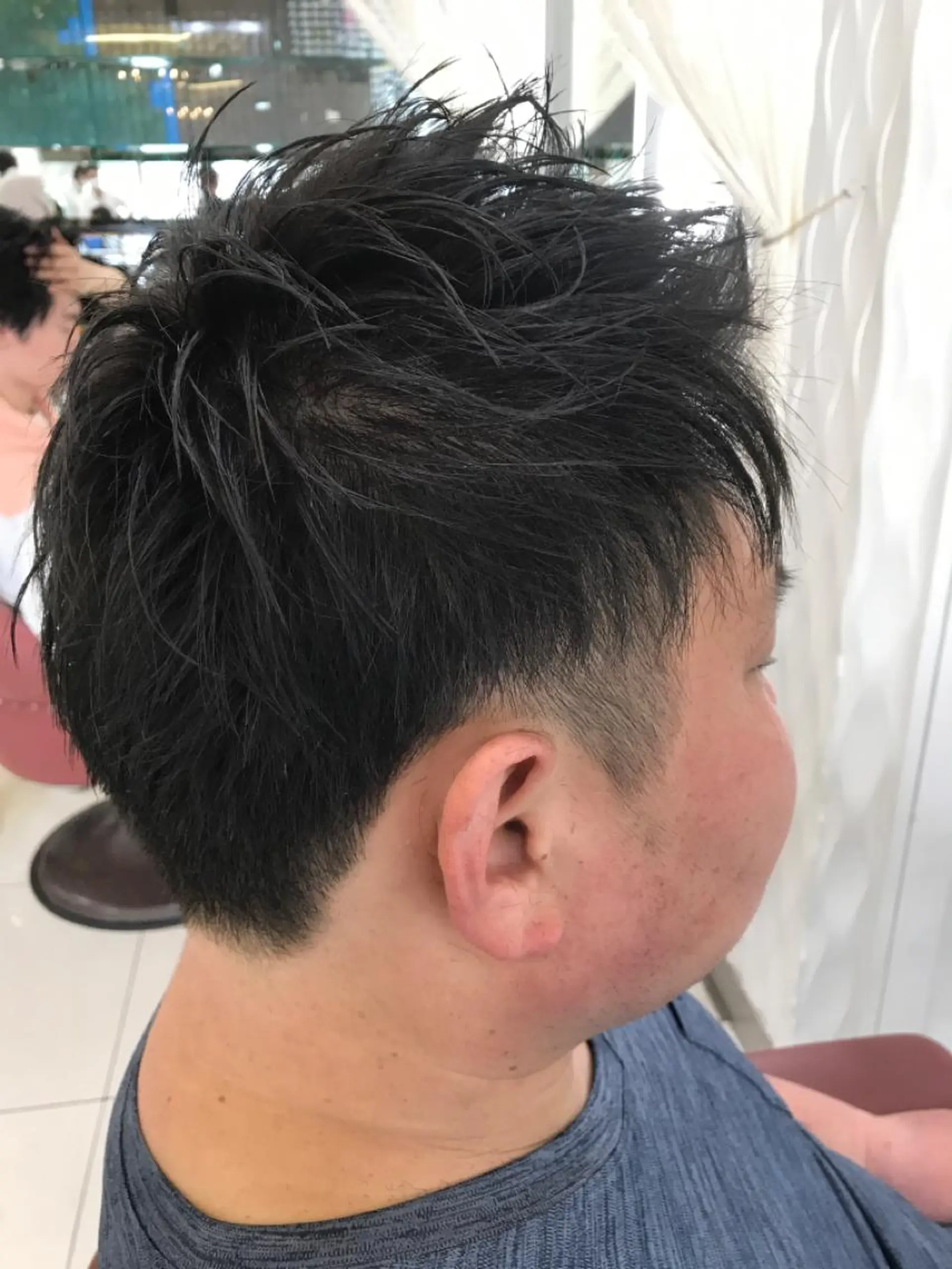 ショート カット ヘアカラー トリートメント 髪質改善/レイヤー/ 小顔/デザインのヘアスタイル