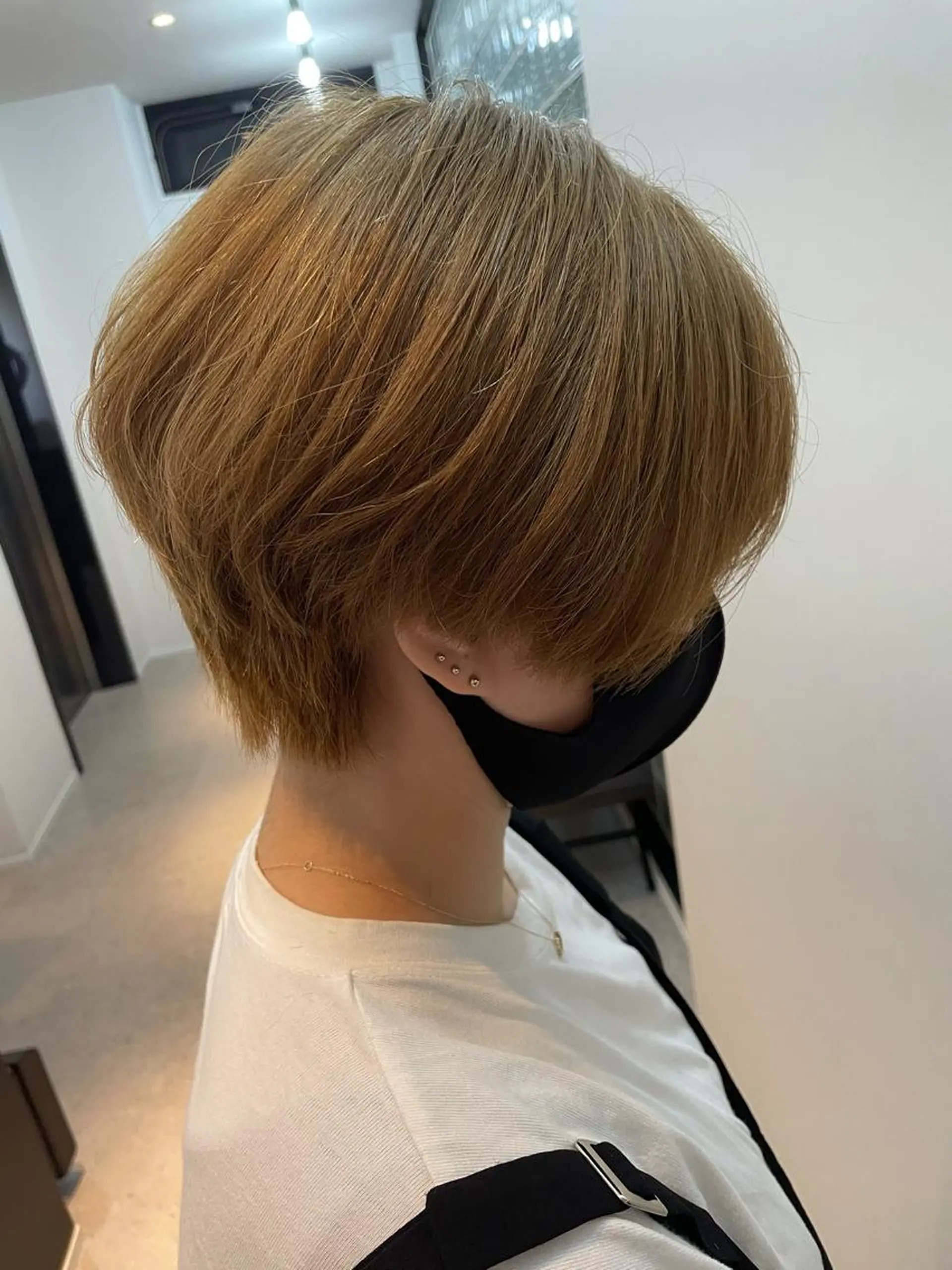 ショート ショートヘア One By The Ect所属・ショート/脱白髪染め ☆宇﨑悠実のヘアスタイル