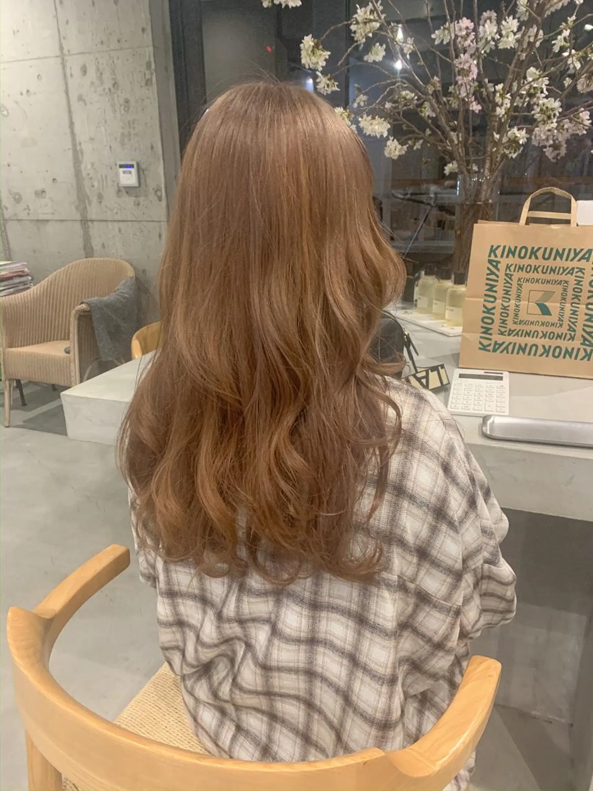 セミロング カラー ベージュカラー ブリーチ ケアブリーチ 柔らかブラウン/顔周 りレイヤー♡ユウシのヘアスタイル