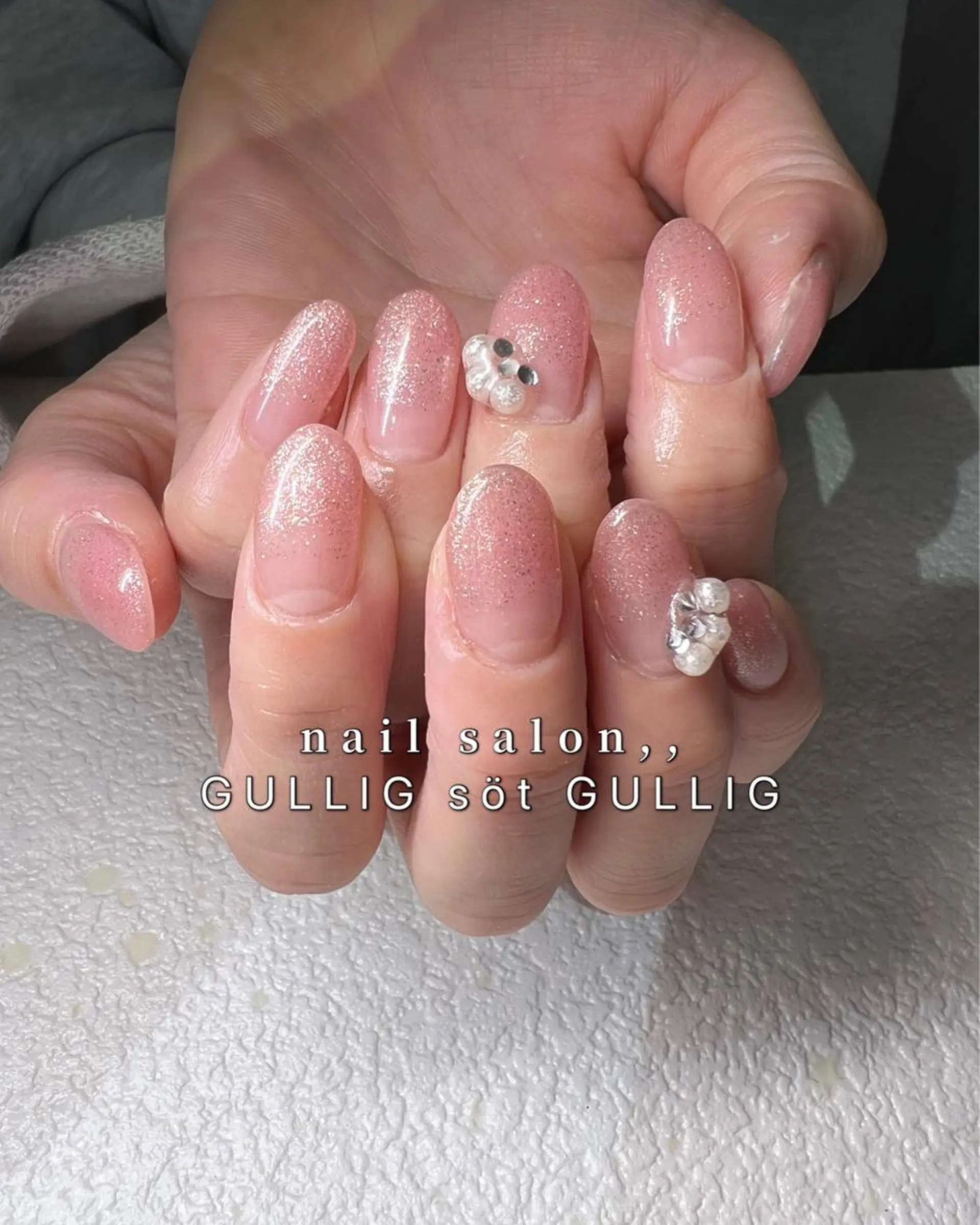 ネイル GULLIG söt GULLIGのネイルデザイン