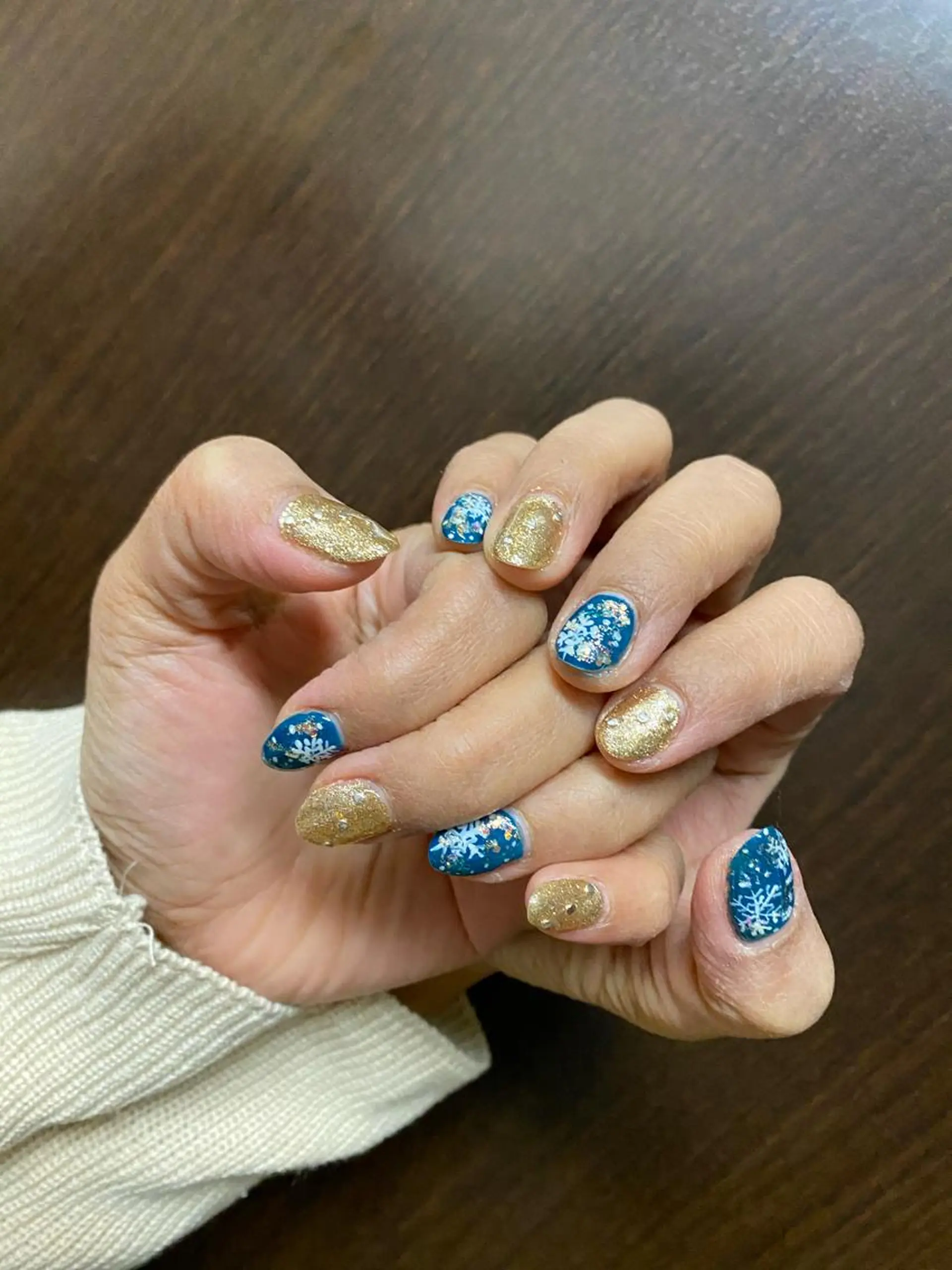 ネイル MIMI RUSH 安城 jubilee店所属・鍋田 彩歌のマツエク・マツパデザイン