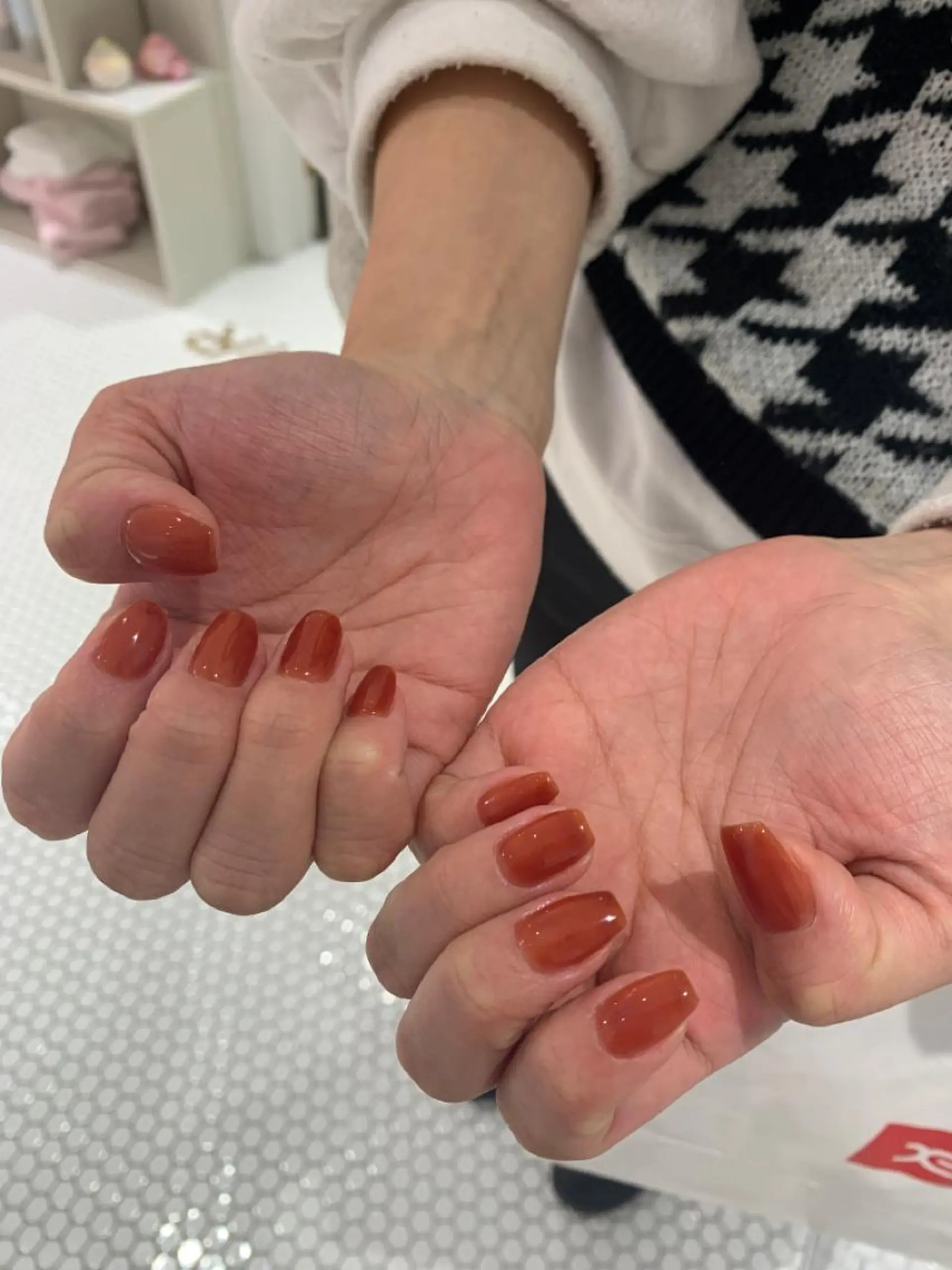 ネイル pool横浜所属・pool TSUKAMOTOのネイルデザイン