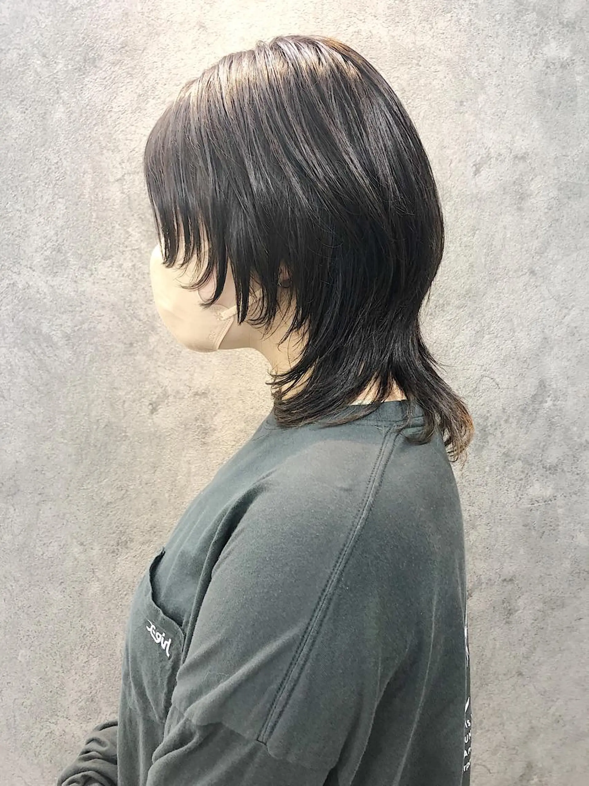 ミディアム レイヤーカット ウルフカット ウルフレイヤー カット 所渉/韓国レイヤー /ウルフカットのヘアスタイル