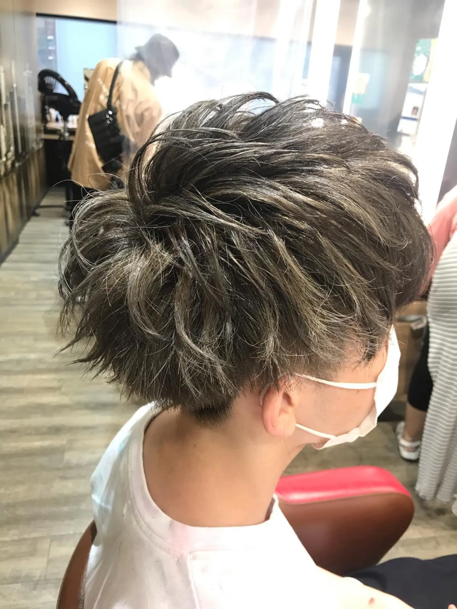 ショート カラー メンズ 限定クーポン 💕大量更新ブリーチのヘアスタイル