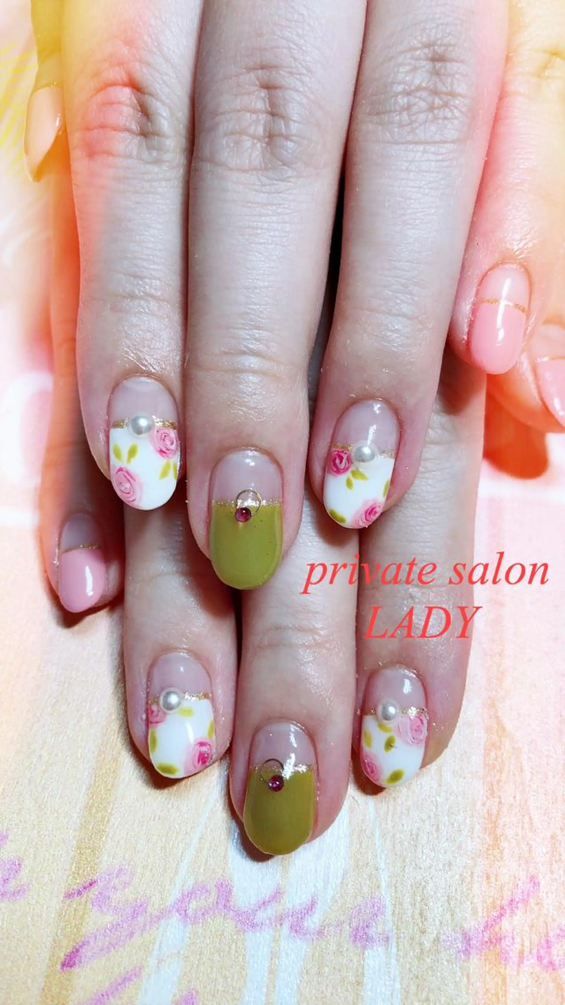 ネイル ハンドネイル 桜田 麻菜のネイルデザイン