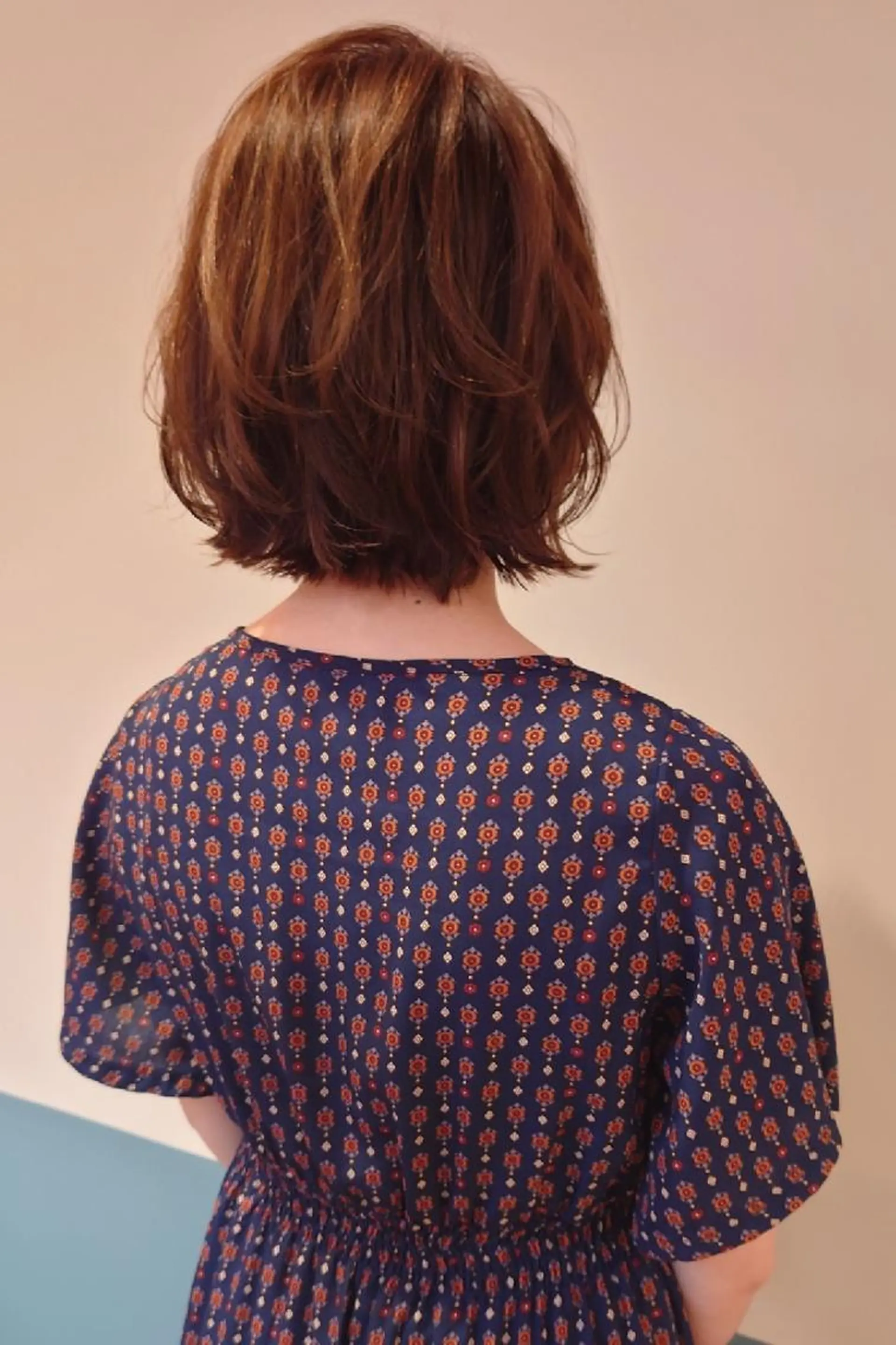 セミロング カラー ボブ 外ハネヘア CESLIONS祐天寺所属・田中将平【 サロンマネージャー】のヘアスタイル