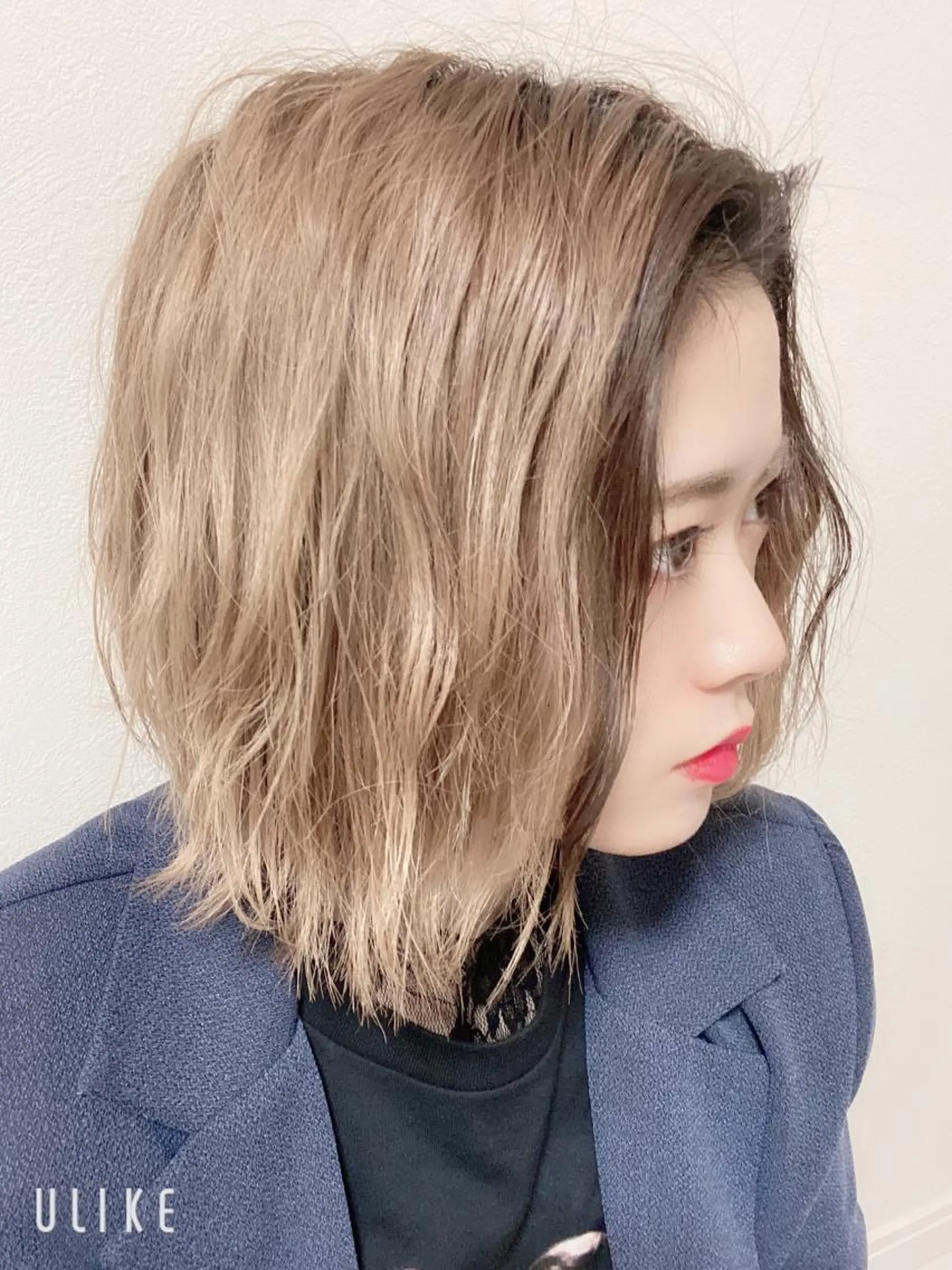 ミディアム カラー runa ショート/ボブのヘアスタイル