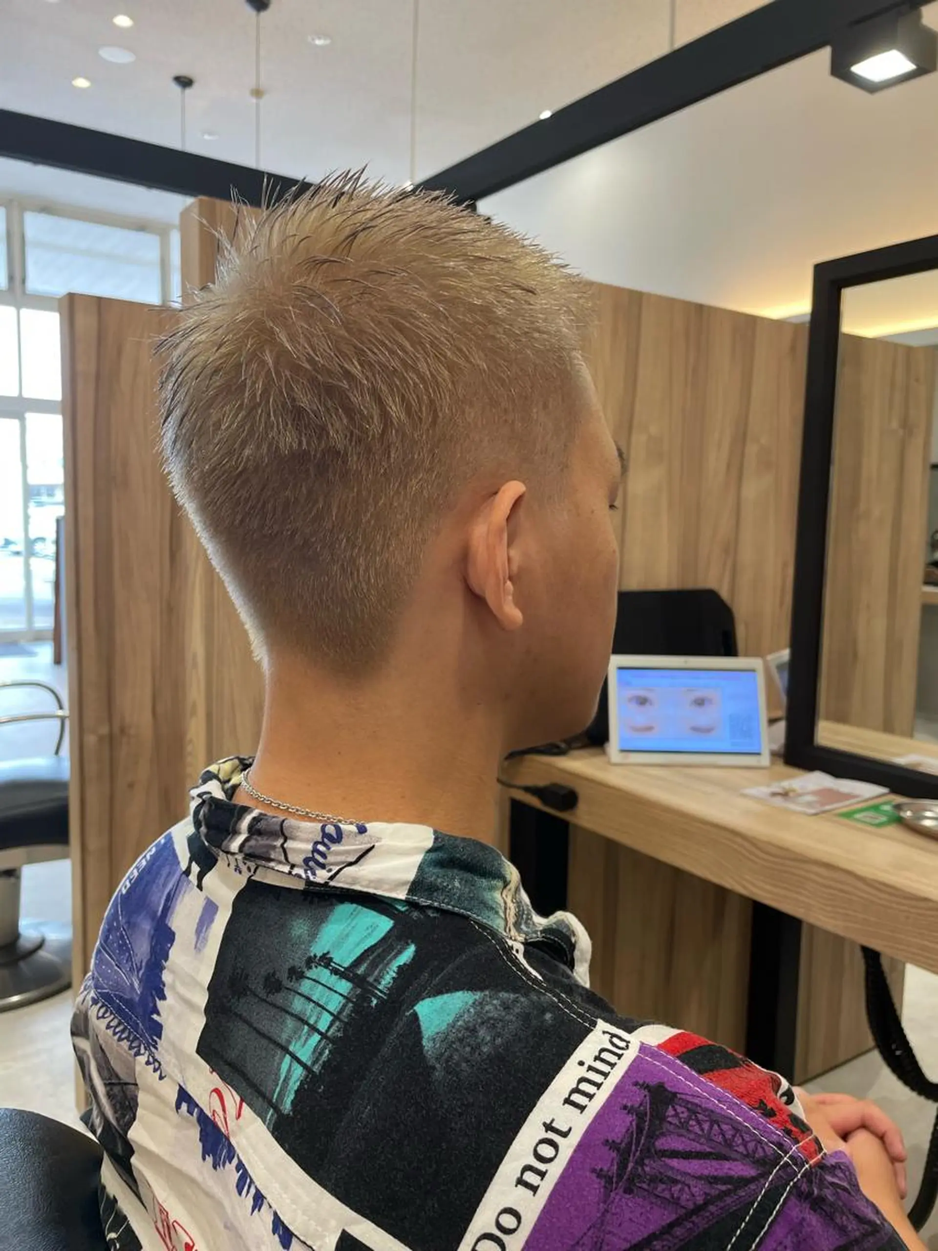 ショート カラー メンズ カット ニュースタイル SOHOのヘアスタイル