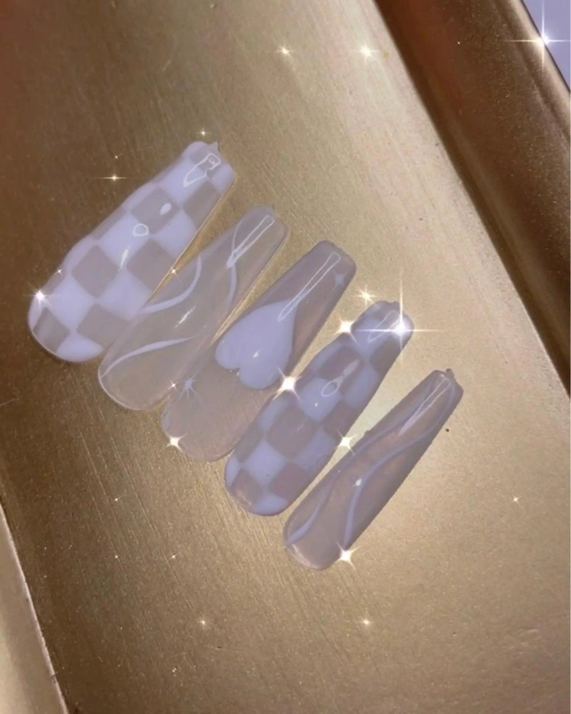 ネイル バレンタイン Ri-e's nailのネイルデザイン