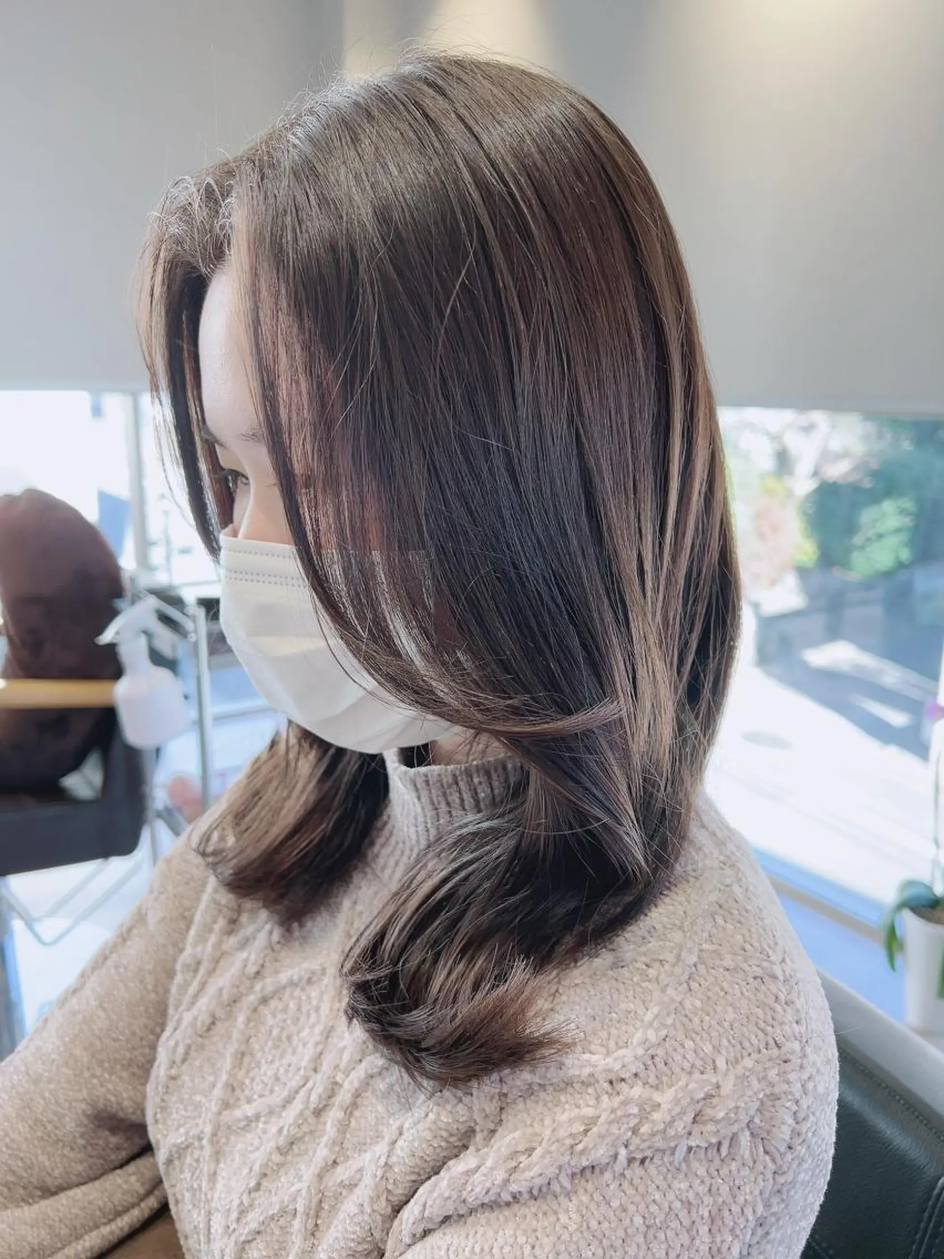 セミロング アッシュ 韓国風カラー ボブ 髪質改善 韓国風ヘア 韓国風/オシャレ /縮毛矯正/滝口琴未のヘアスタイル