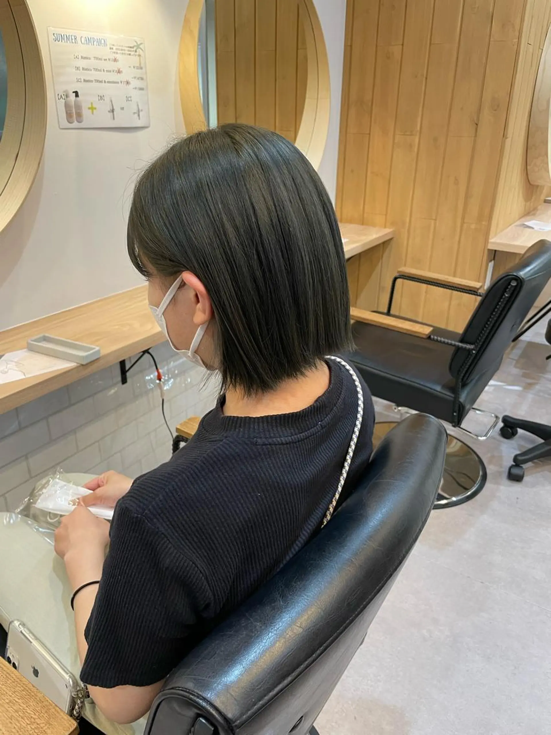 ショート カラー akane .のヘアスタイル