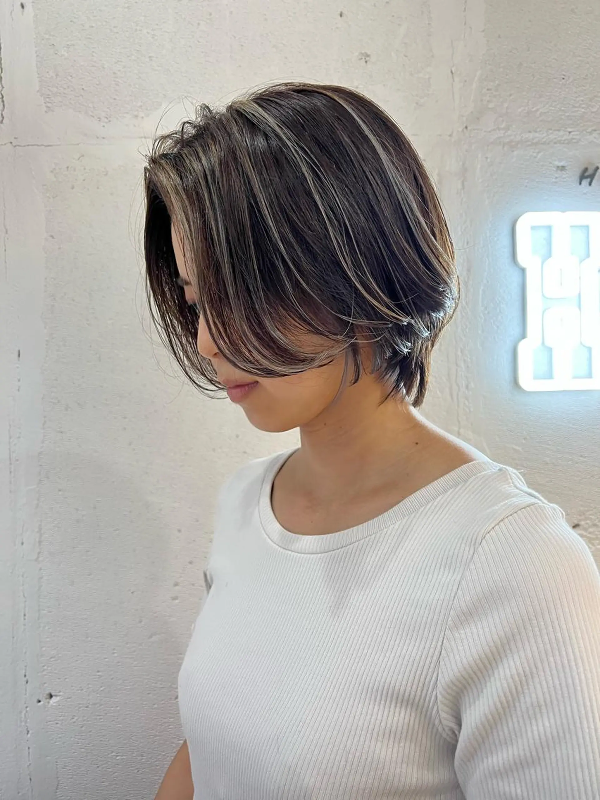 ショート カラー ヘアアレンジ カット ヘアカラー WATARU🔥／ 外国人風ハイライトのヘアスタイル