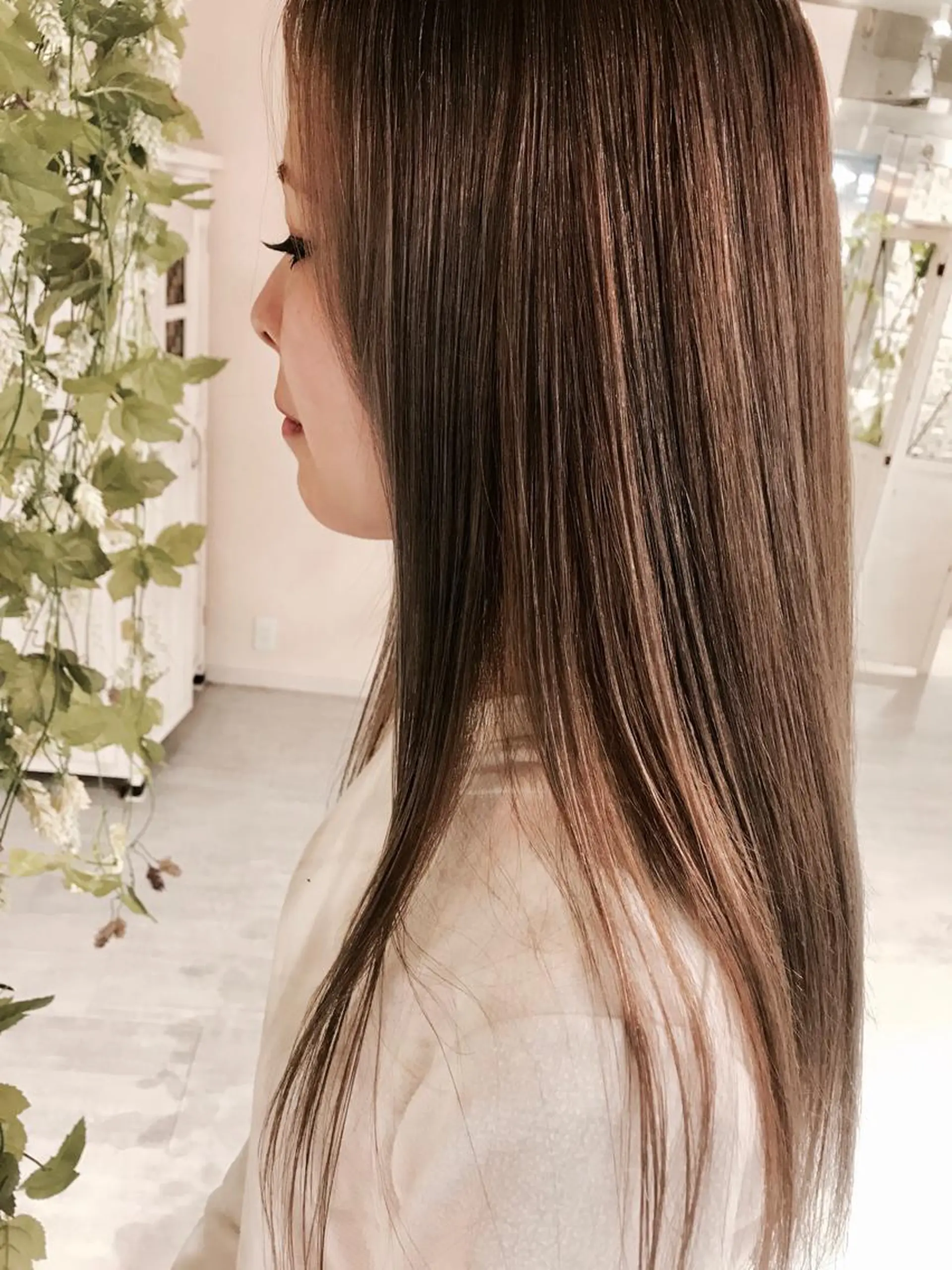 セミロング Seventh Sense所属・Seventh Senseのヘアスタイル