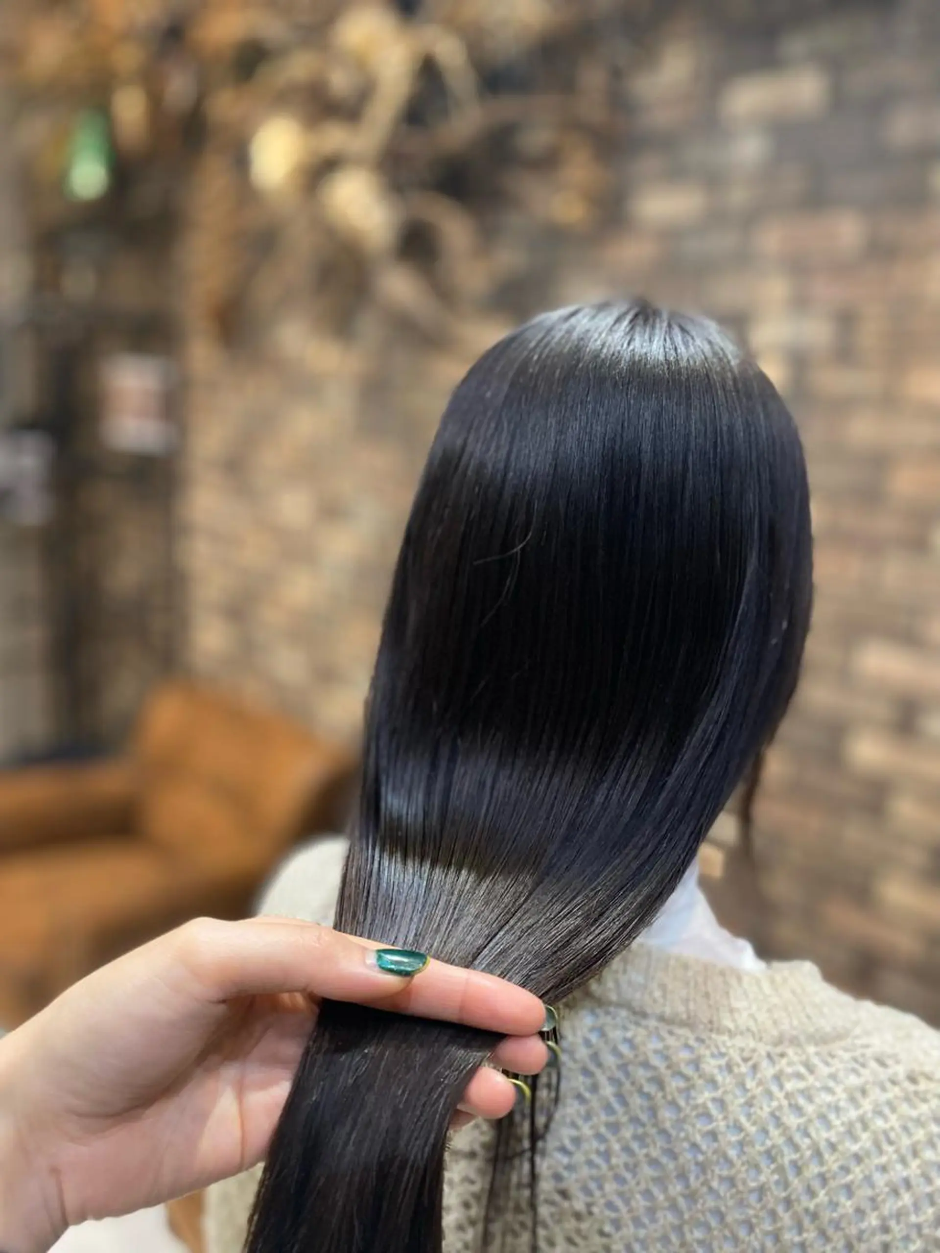 セミロング ヘアアレンジ セミロングパーマ ボブ ハイライト 髪質改善 韓国風ヘア カット ヘアカラー .・.艶髪ヘアケア サカモト.・.のヘアスタイル