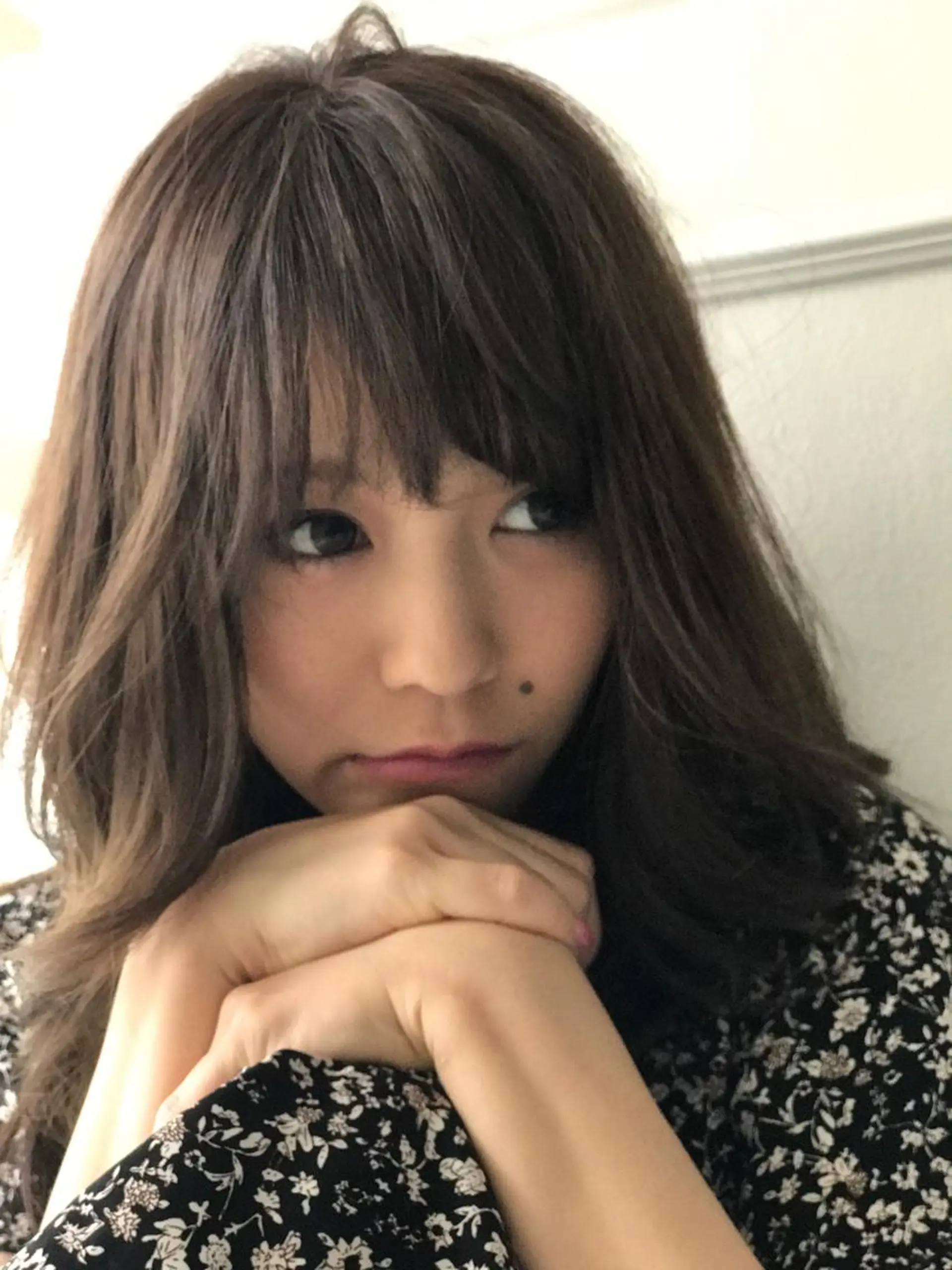 ミディアム カラー 瀬尾 加寿馬のヘアスタイル