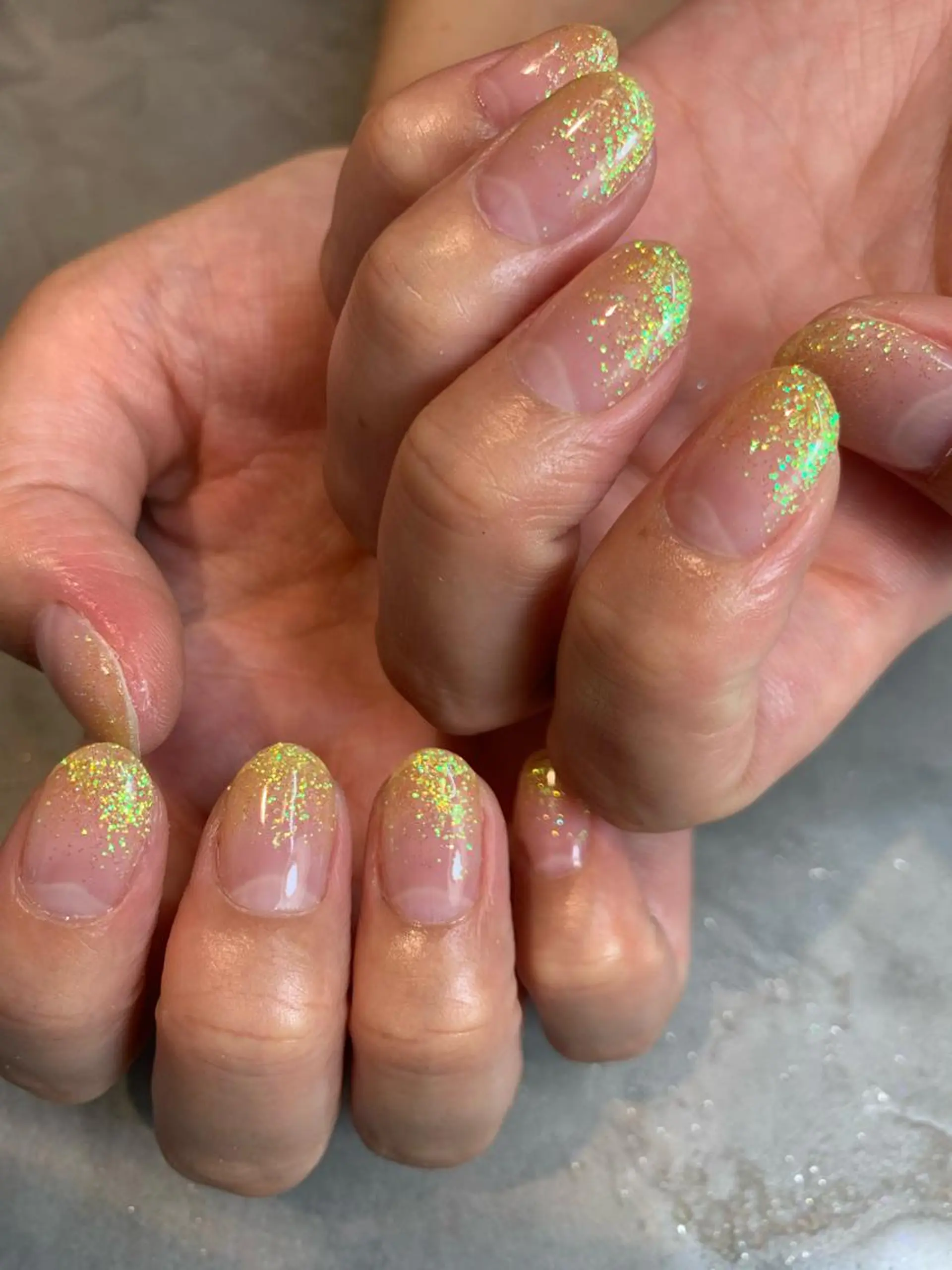 ネイル アトリエ・マリス所属・福与 美幸のネイルデザイン