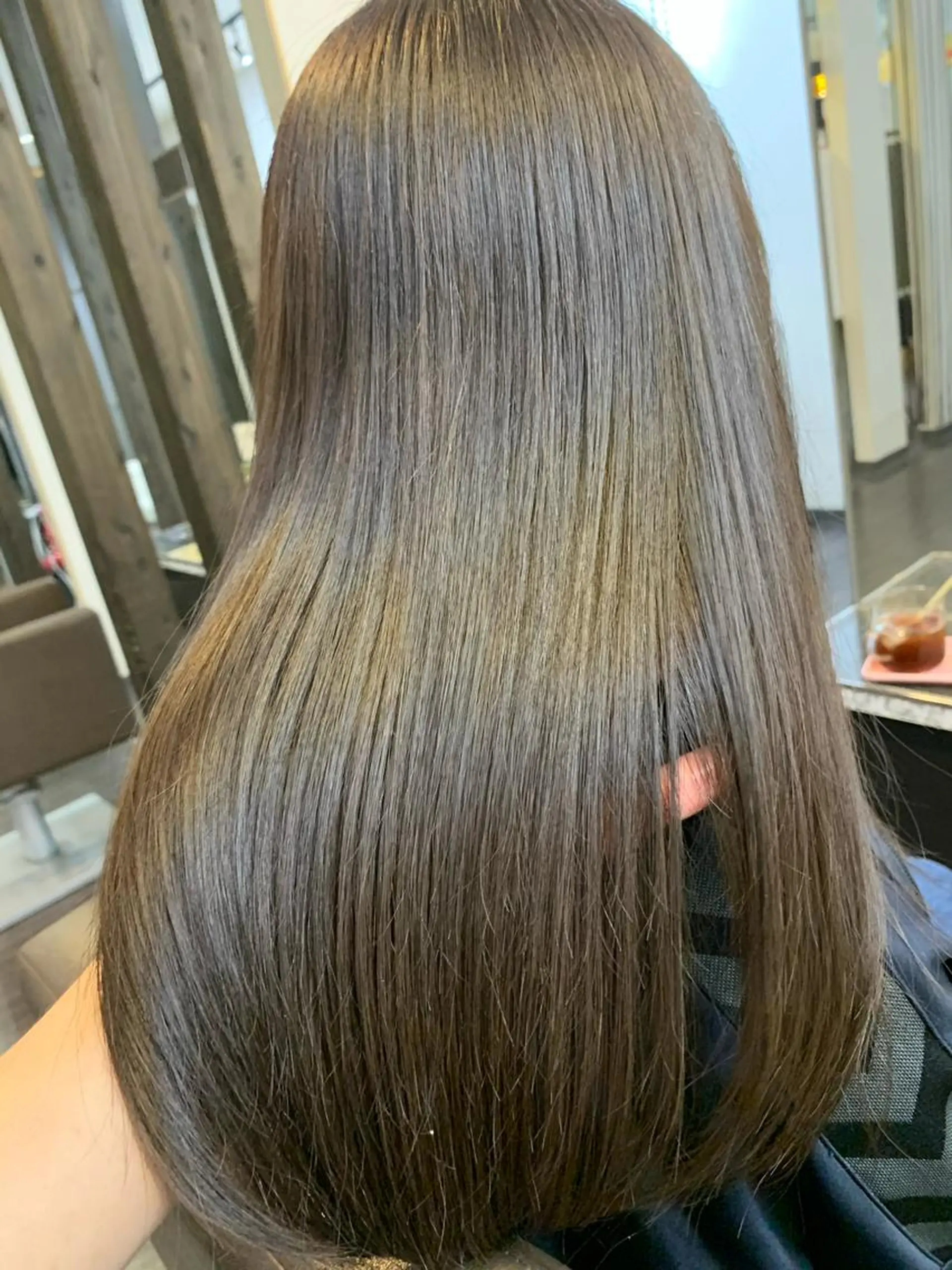 セミロング juve. 別府のヘアスタイル