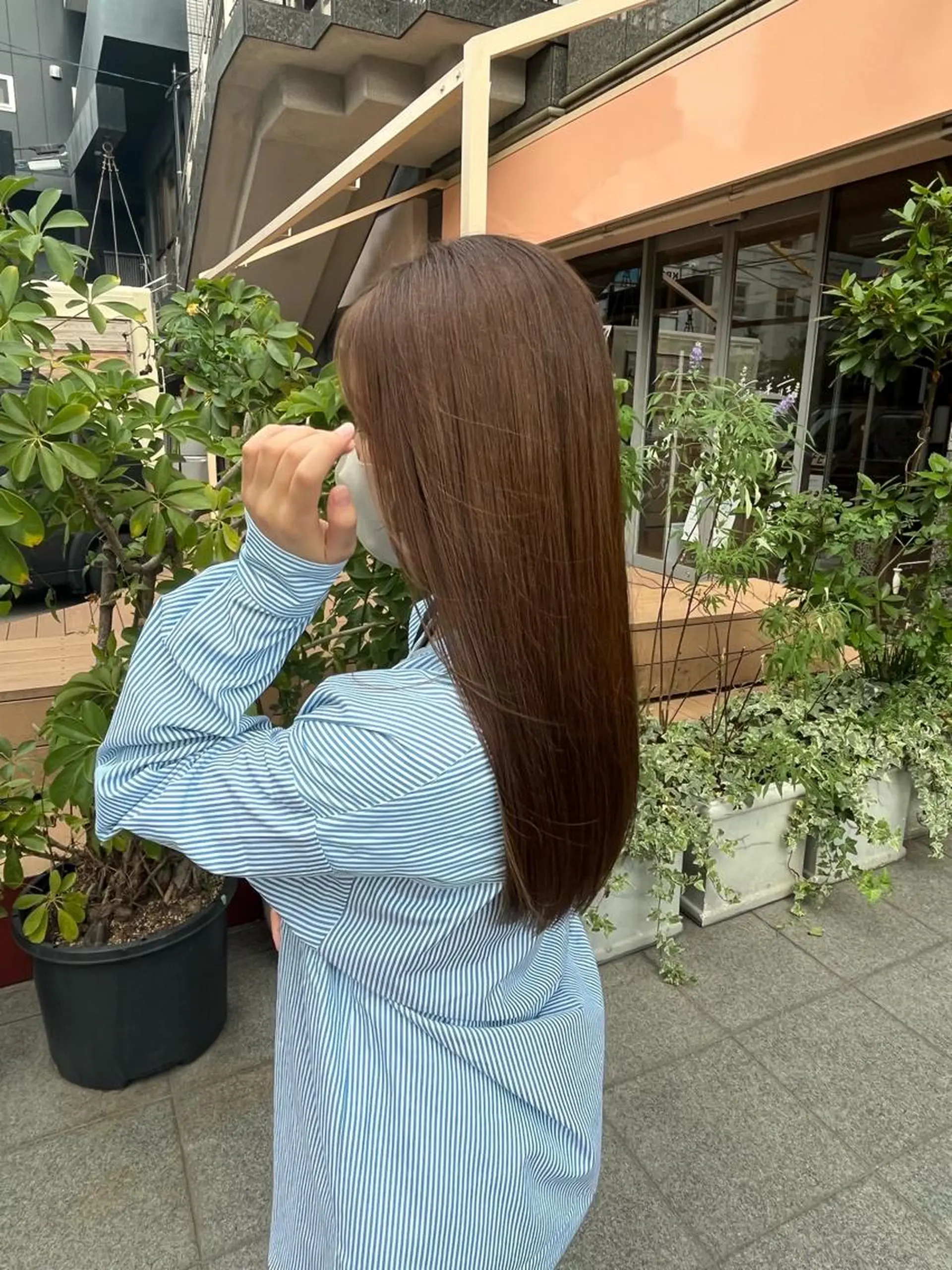 ロング 🫧オリーブカラー/ 酸性縮毛矯正銀座🫧のヘアスタイル