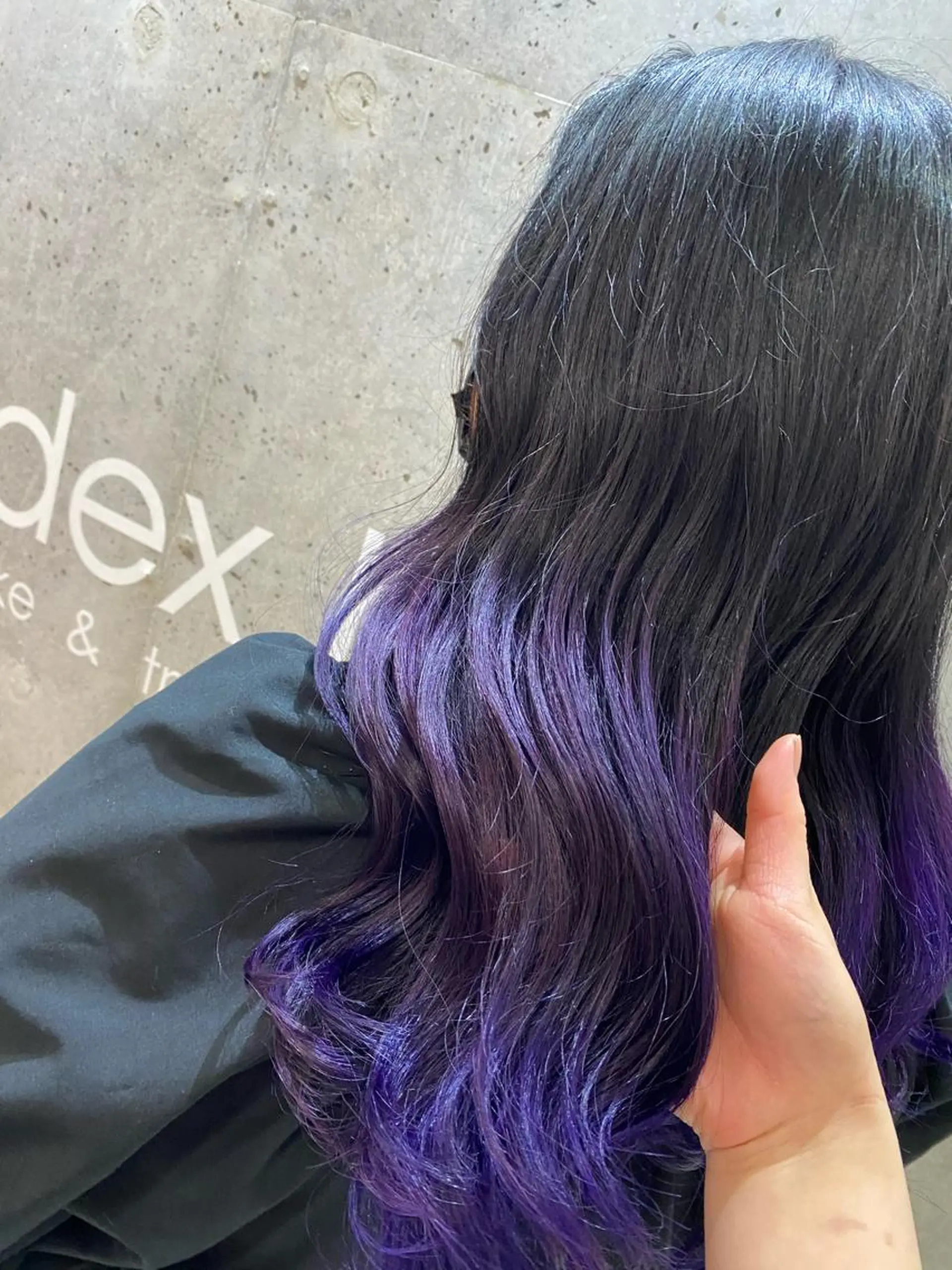 セミロング in'dexhair U所属・ブリーチ🌈ハイトー ンカラー ✨アニカ✨のヘアスタイル