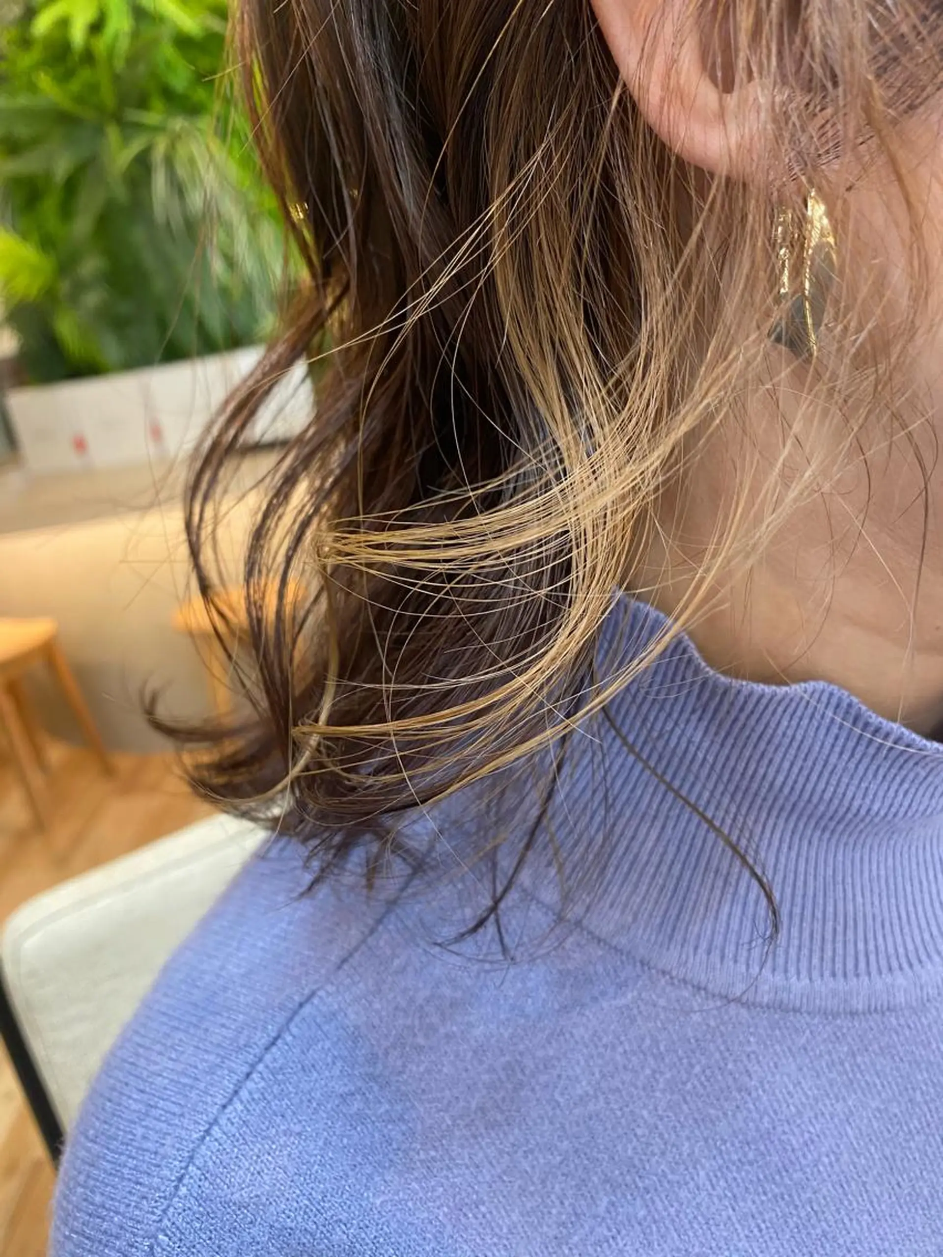 ミディアム おおつき ありかのヘアスタイル