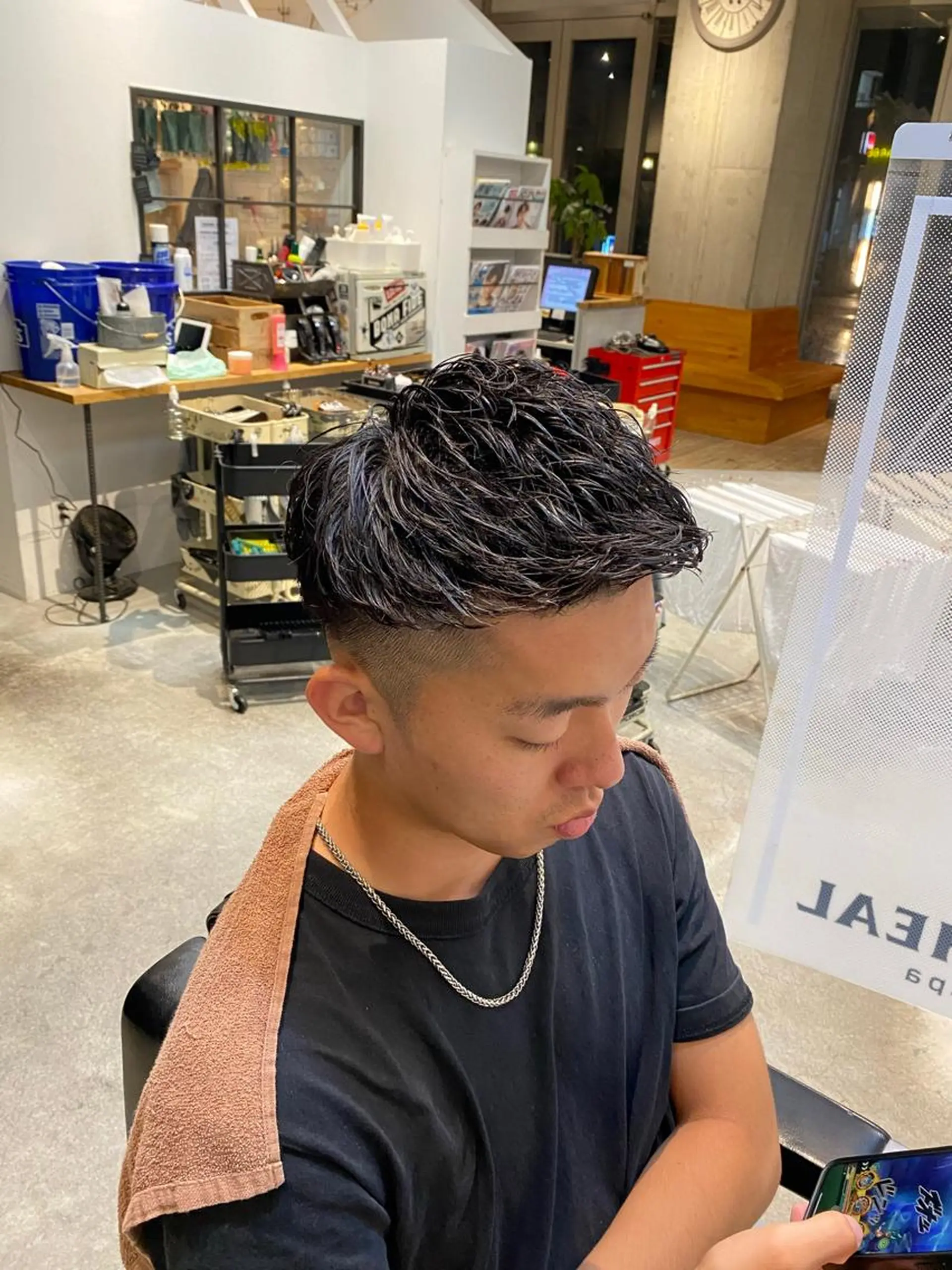 ショート カラー パーマ ヘアアレンジ メンズ QUONHEAL谷町店所属・TAIGA /メンズ美容師のヘアスタイル