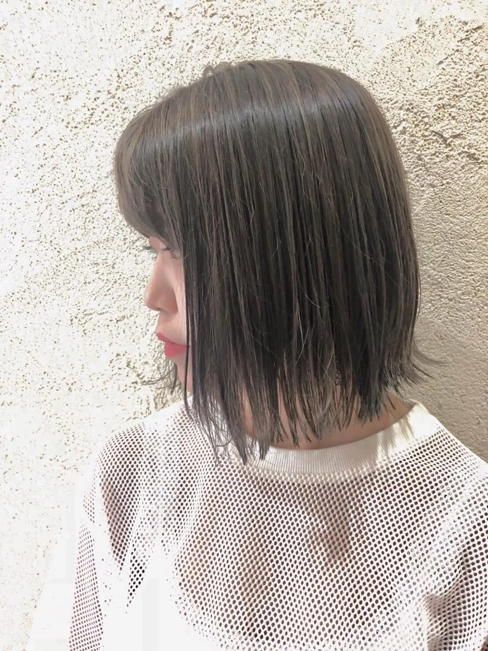 カラー シールエクステ/ ハイトーンカラーのヘアスタイル