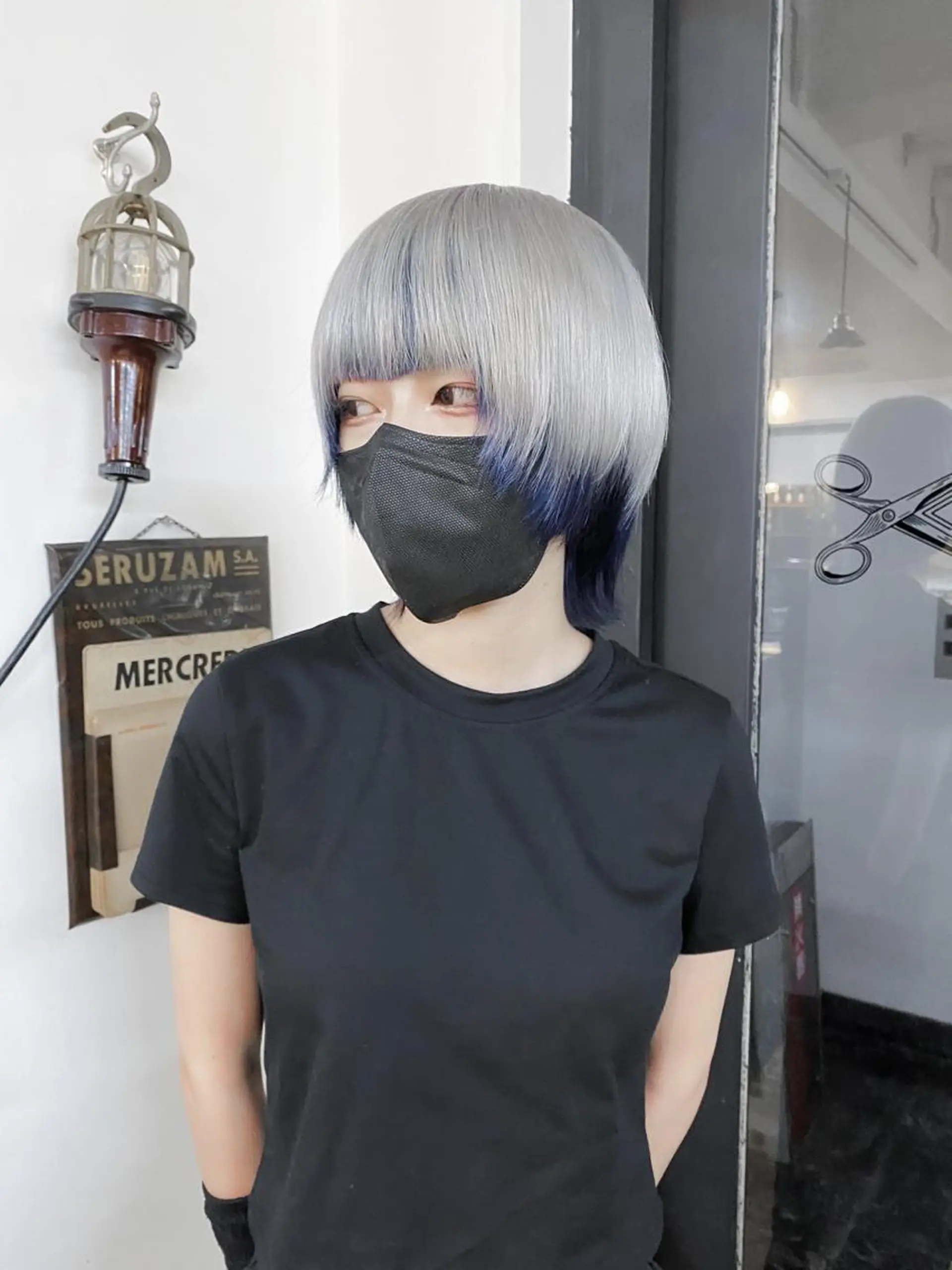 ショート カラー ハイトーンカラー ⭐️NAZUNAのヘアスタイル