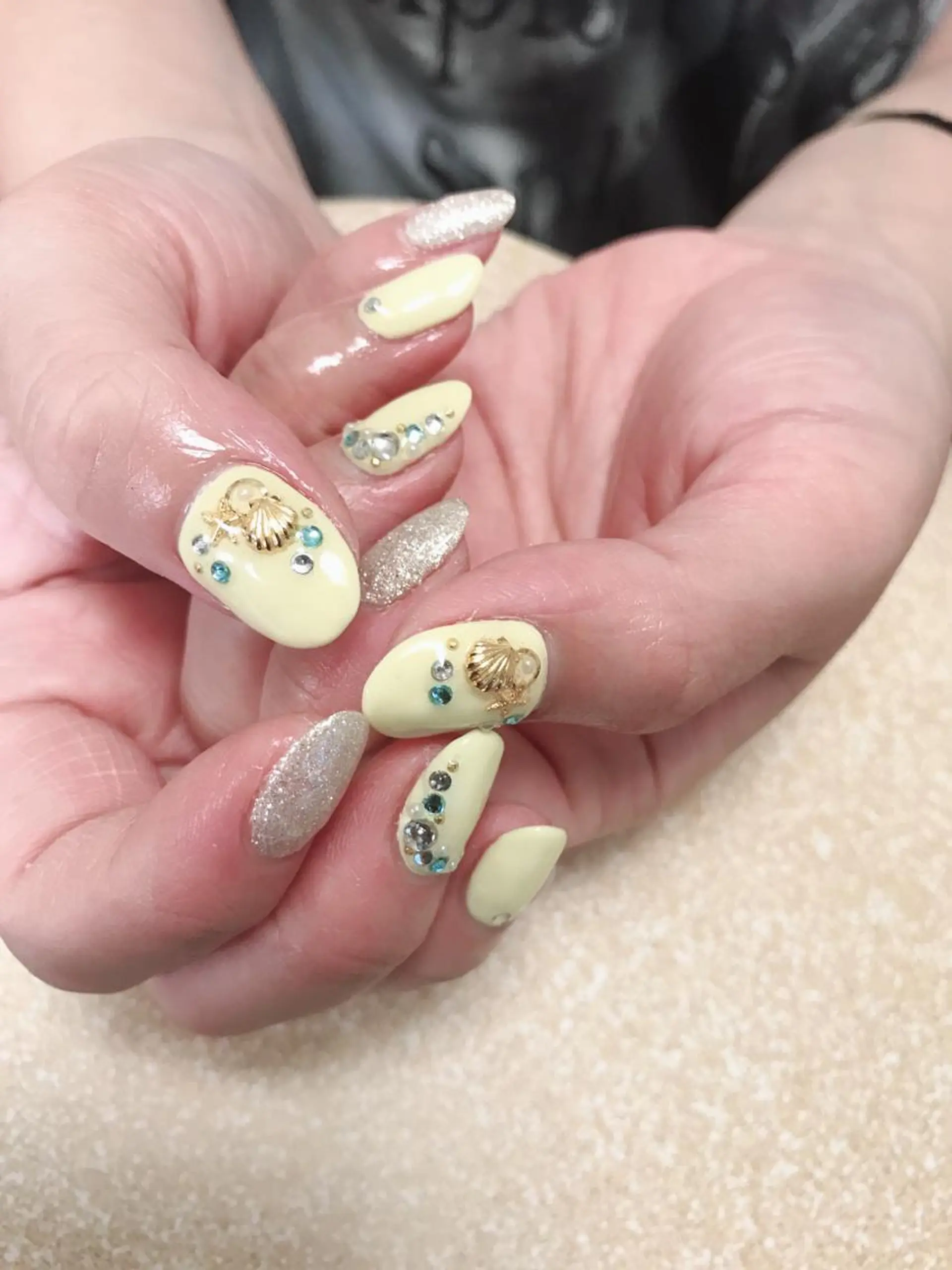 ネイル ワンカラーネイル nico.nico.mark NAIL所属・小林 梓のエステ・リラクイメージ