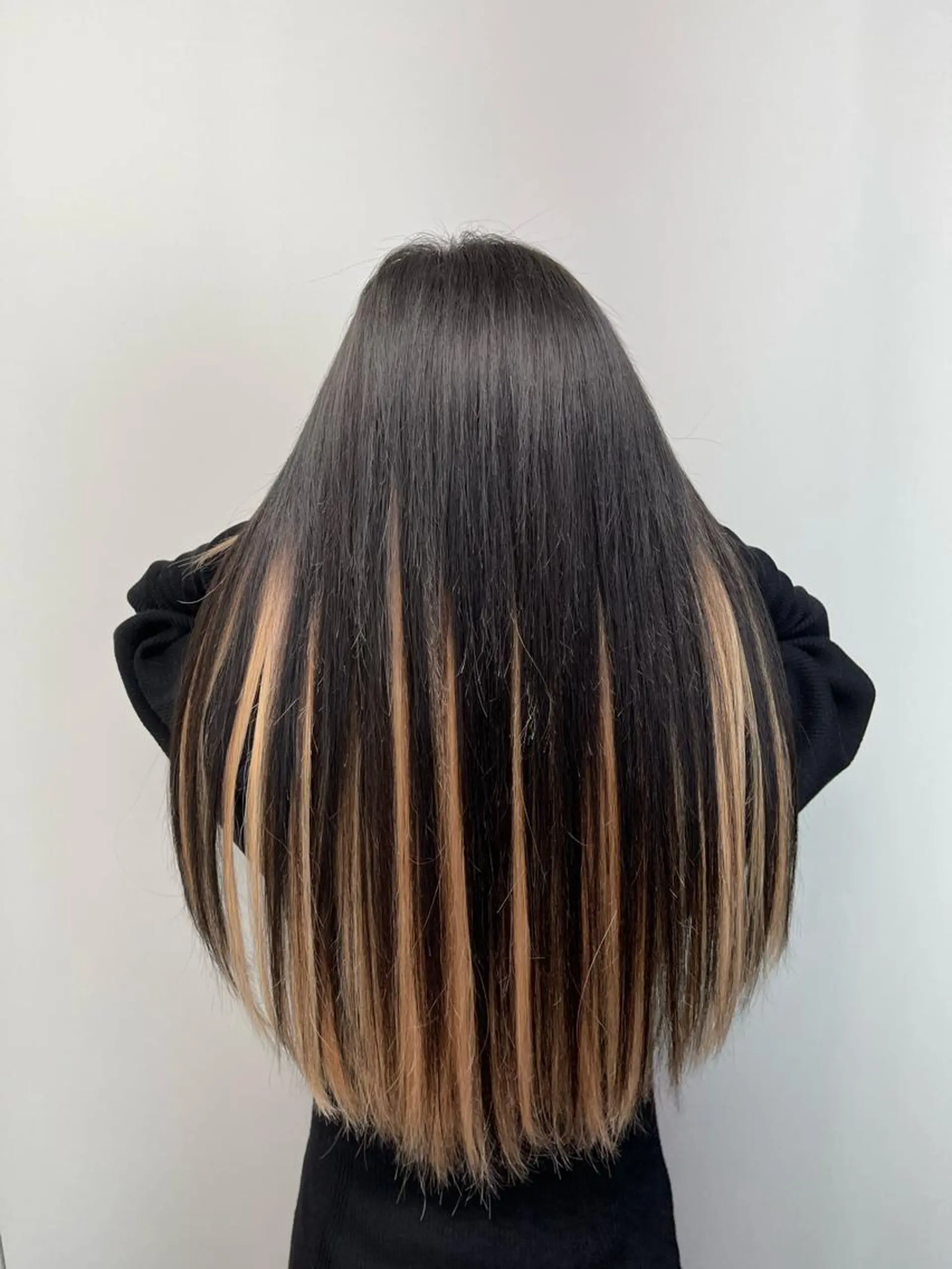 ロング KIRA スズキ タクヤ／店長のヘアスタイル