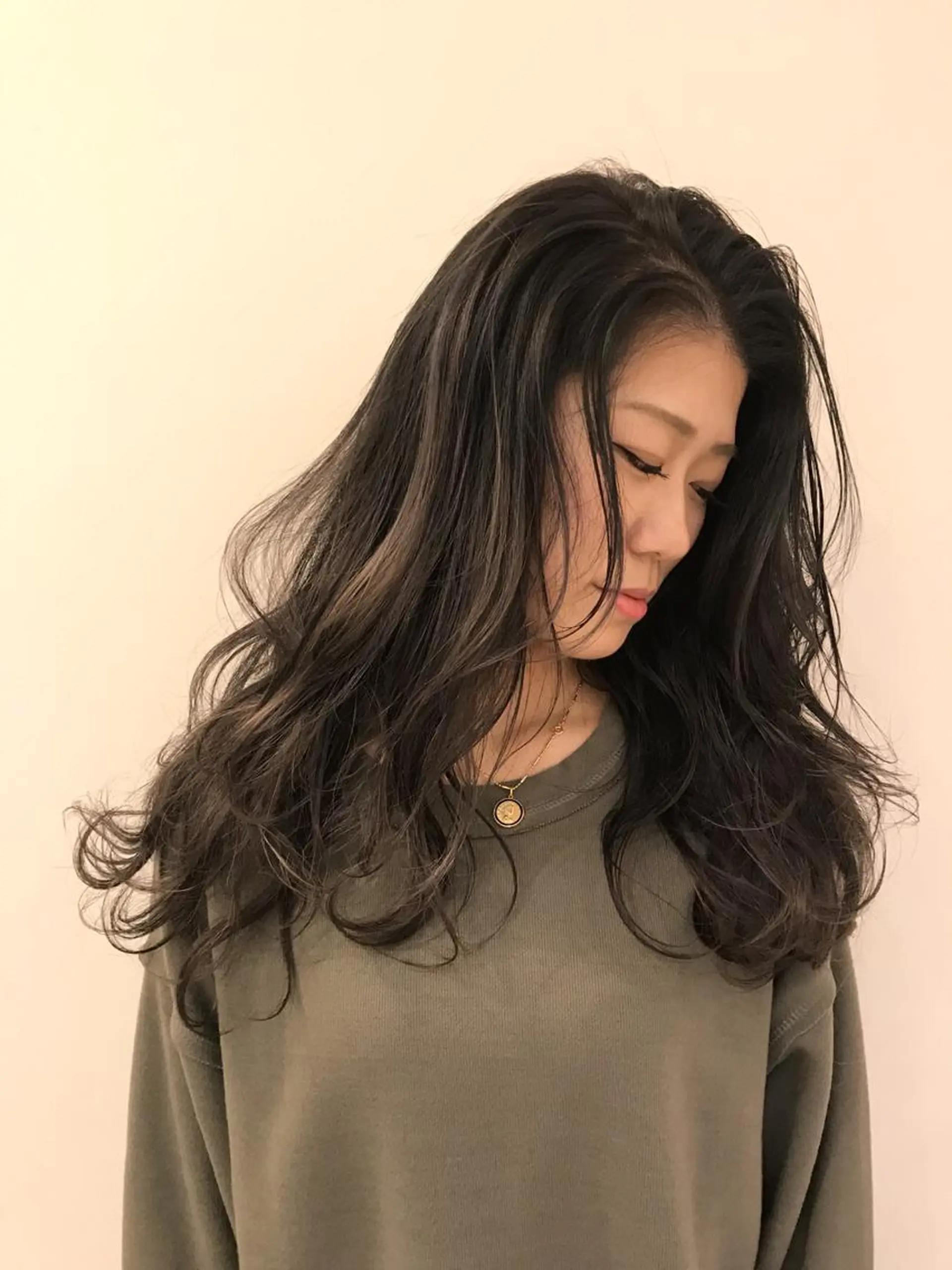 ロング カラー シールエクステ⭐️ オオミタクヤのヘアスタイル