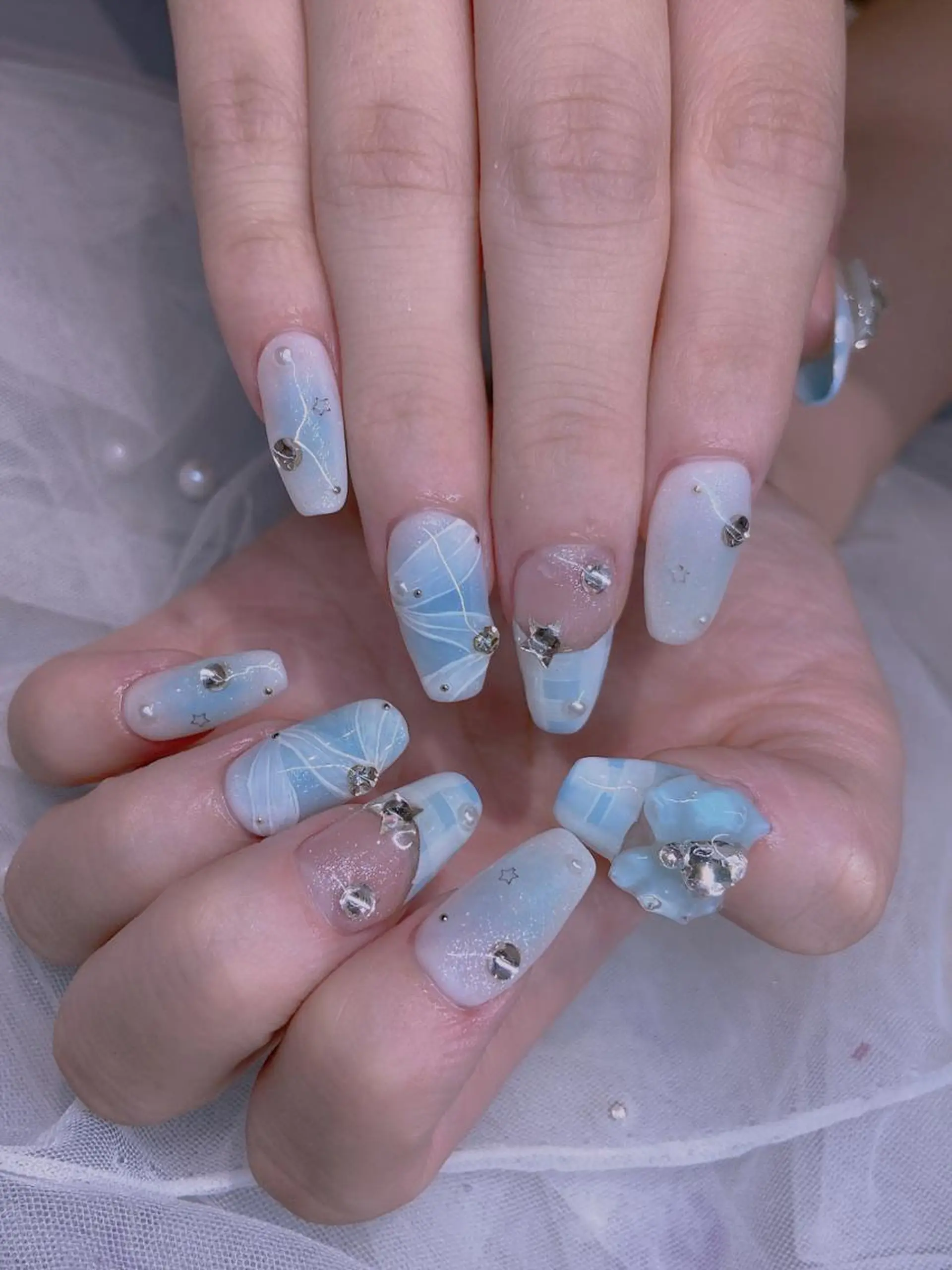 ネイル リボン ハンドネイル 長さだし専門店 M2　rikaのネイルデザイン