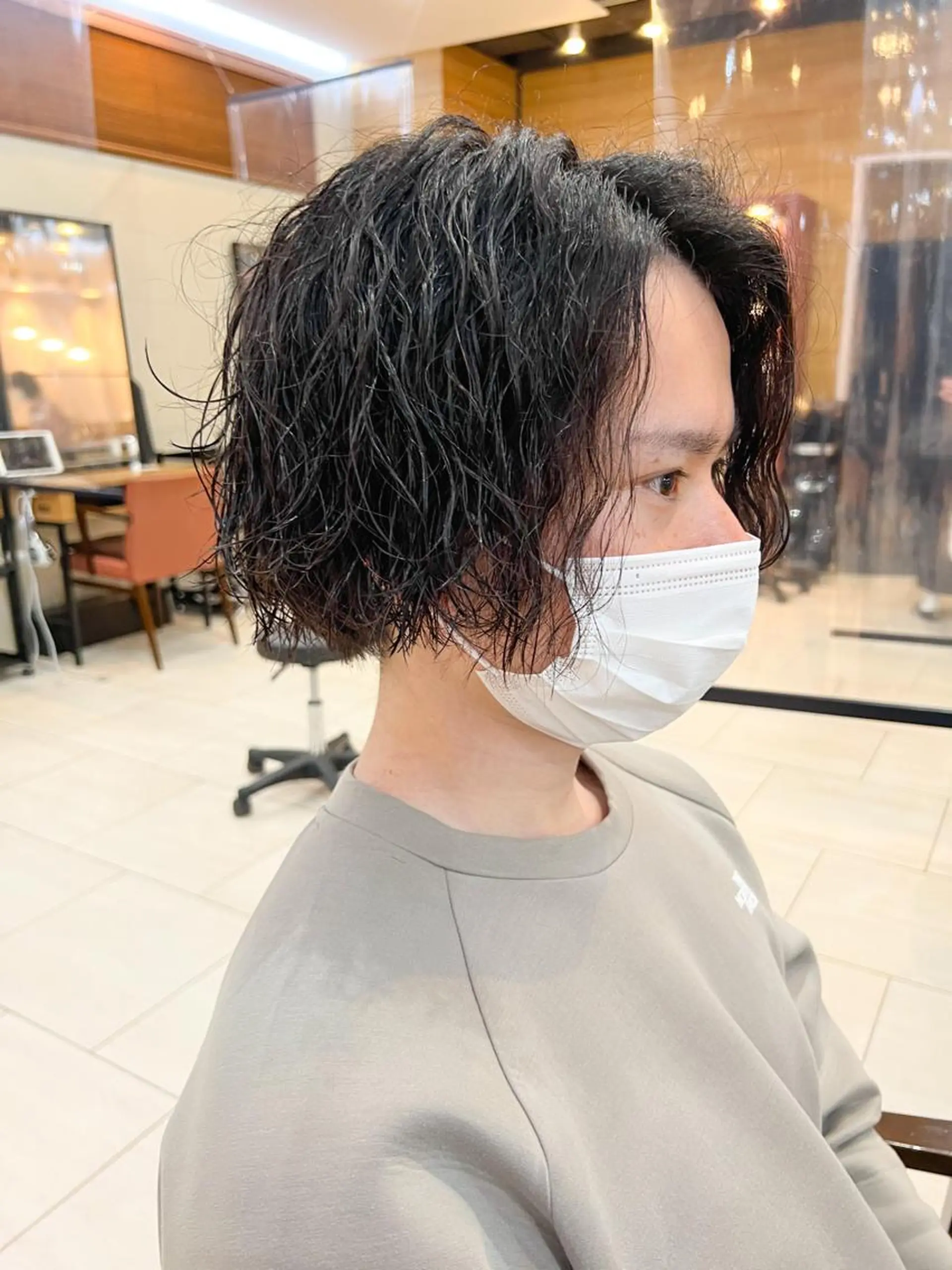 ショート パーマ メンズ カット パーマ メンズカット曲がる 縮毛矯正佐々木タクマのヘアスタイル