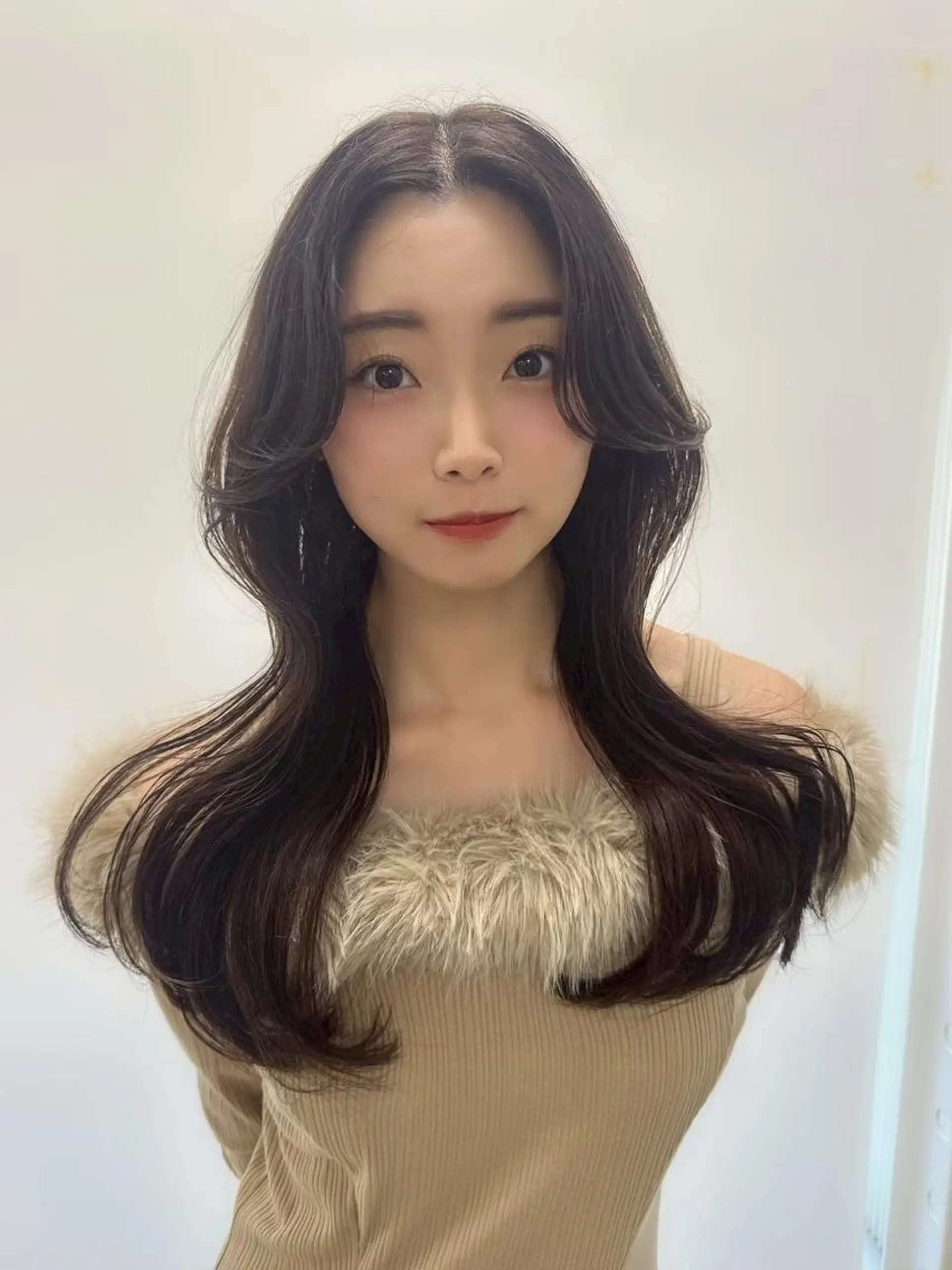 カラー 冬の透明感暗髪❄️ 上野BABY❄️のヘアスタイル