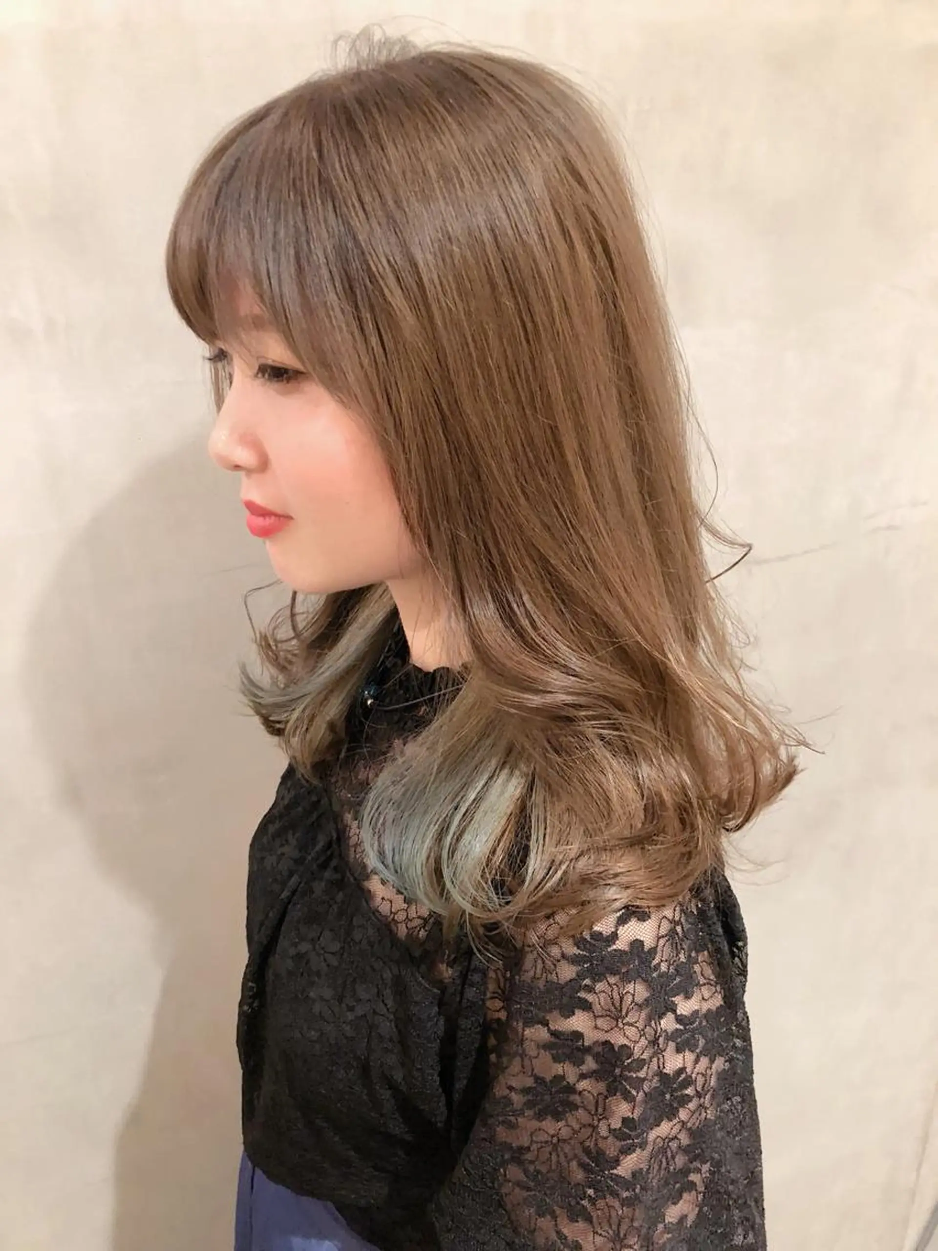 ミディアム カラー ブルーカラー ミント ヘアカラー トリートメント 大西 直人のヘアスタイル