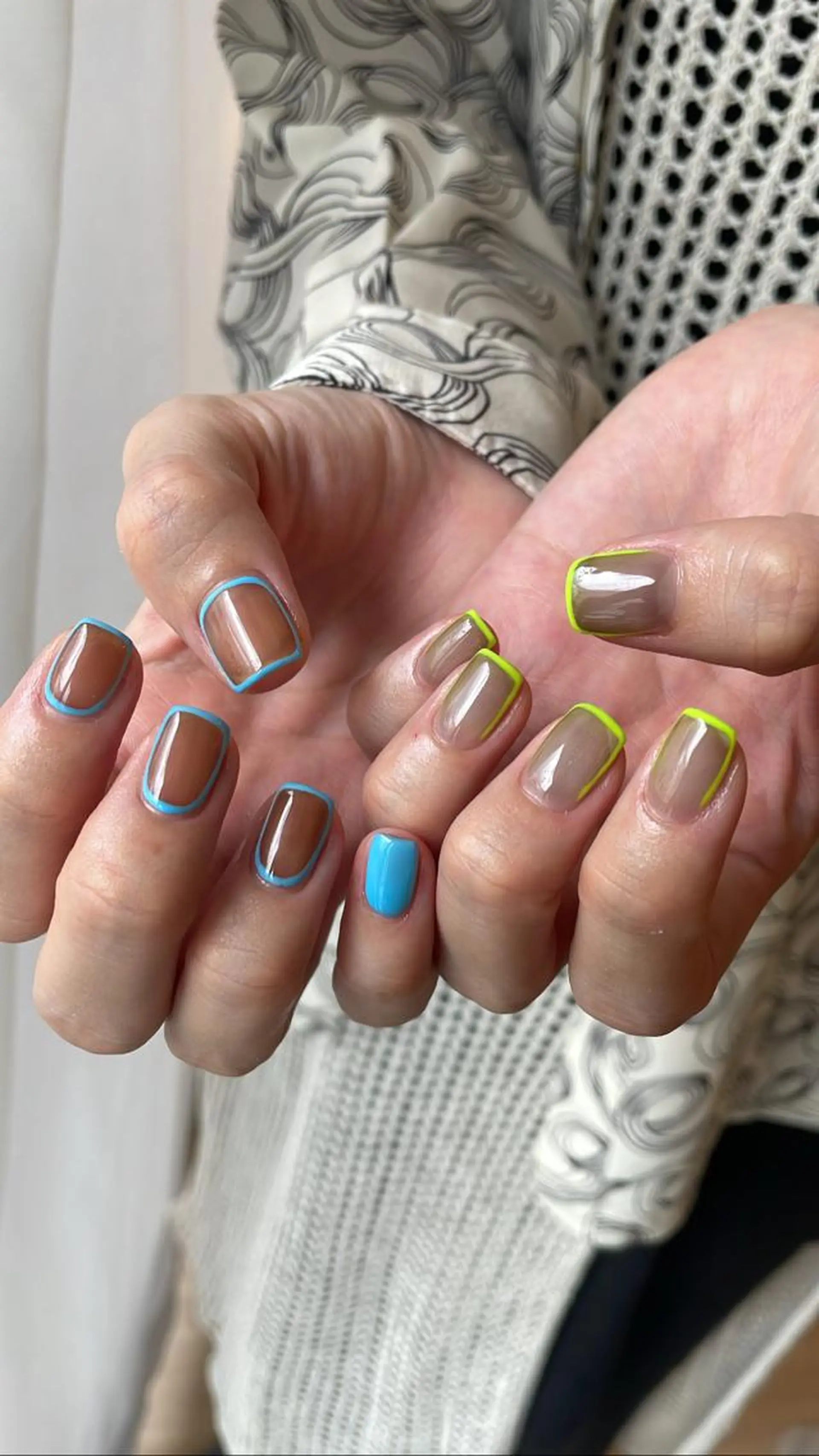 ネイル ハンドネイル revia所属・ERI Nailistのネイルデザイン