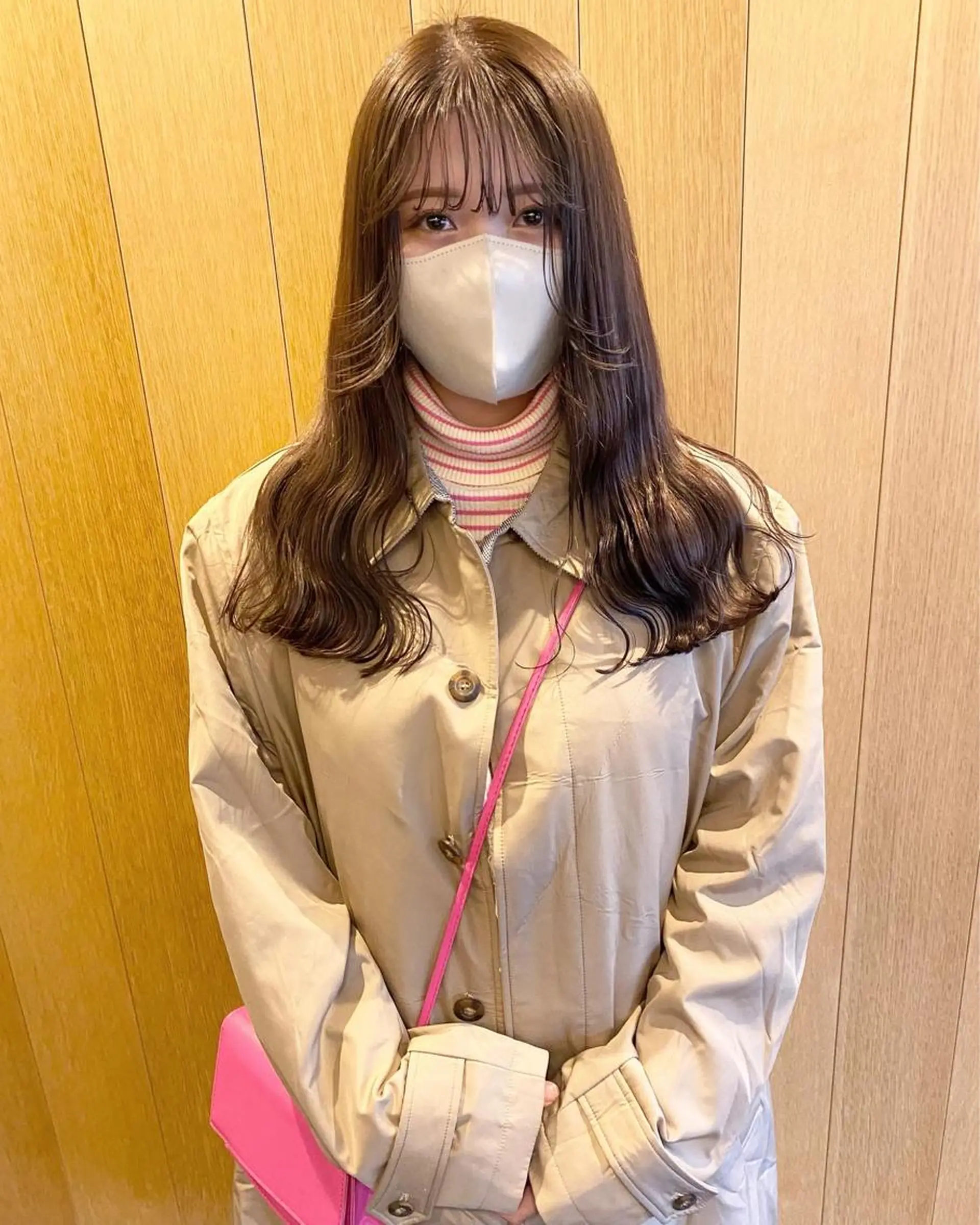 ロング 髪と音処　マトぺ所属・デザインカラー/ボブ ブリーチカラー/ユリのヘアスタイル