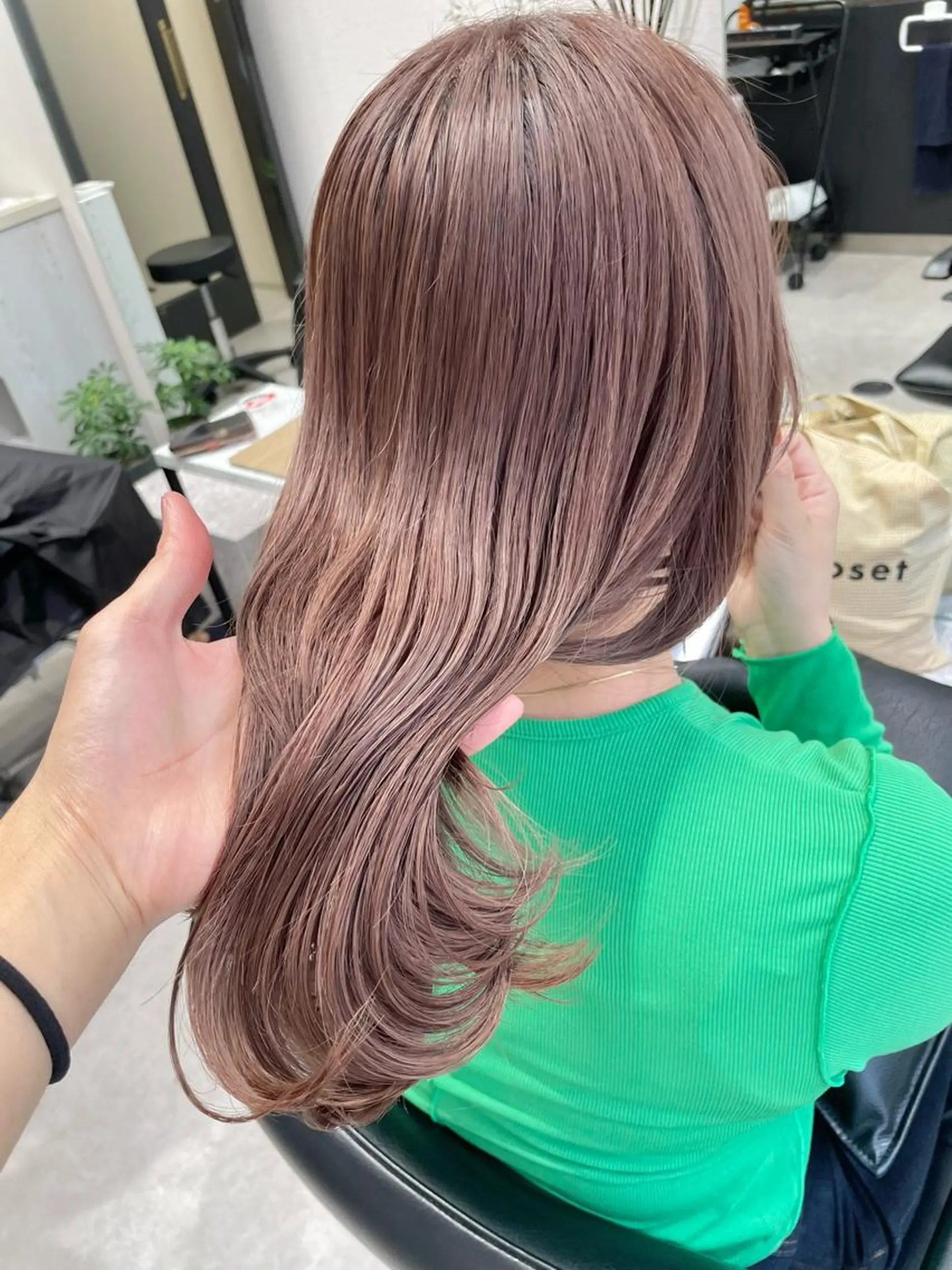 ロング カラー カット ヘアカラー 髪質改善will hairdesignのヘアスタイル