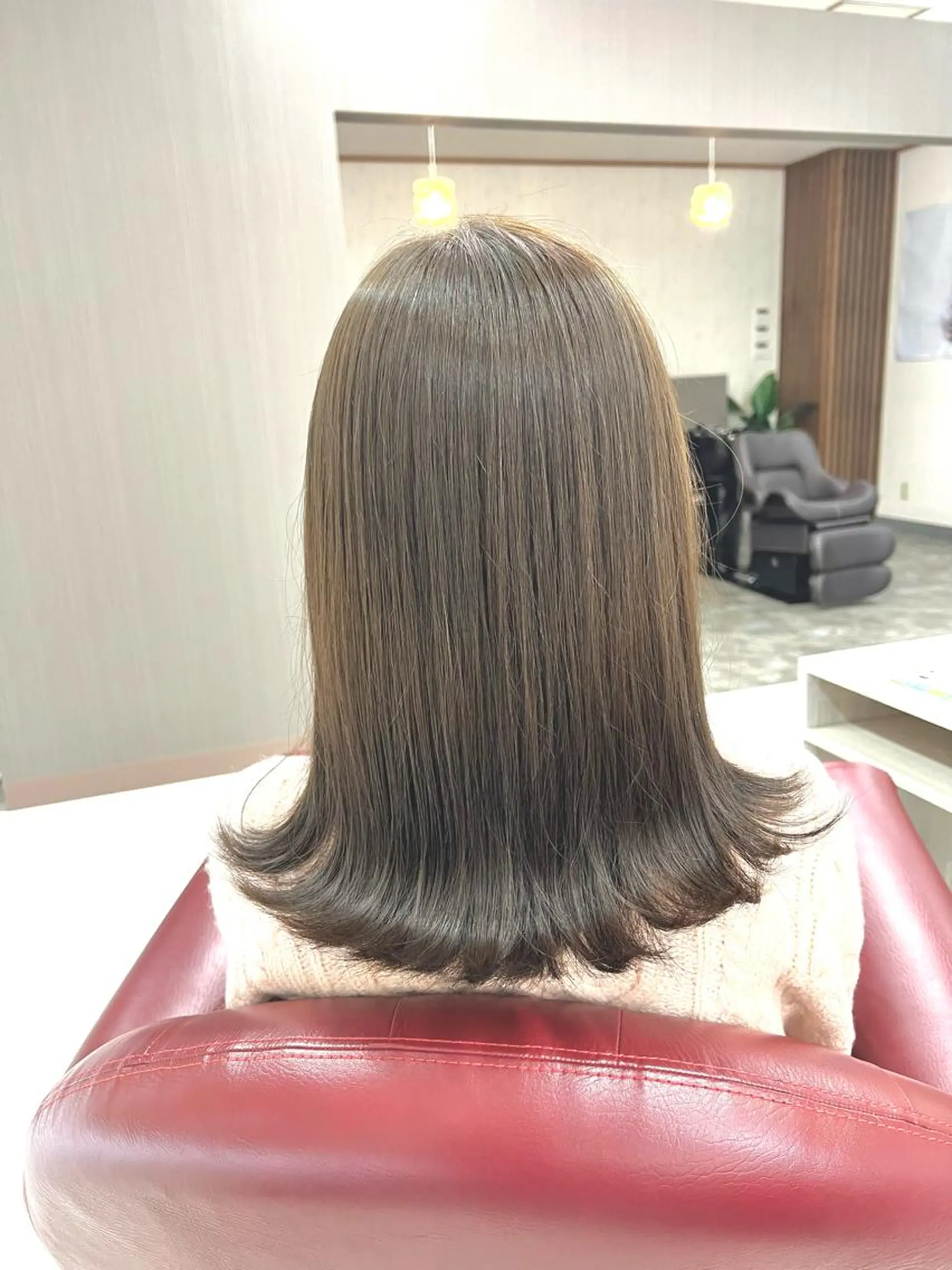 ミディアム カラー 透明感カラー カット ヘアカラー 縮毛矯正 トリートメント KEN 🌟のヘアスタイル