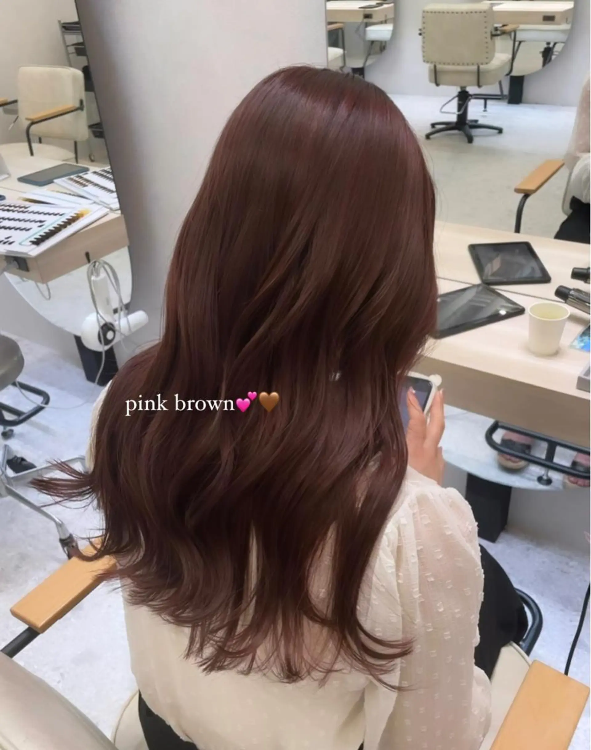セミロング カラー ピンクカラー 🇰🇷POCKET 宇根 幸恵🎀のヘアスタイル