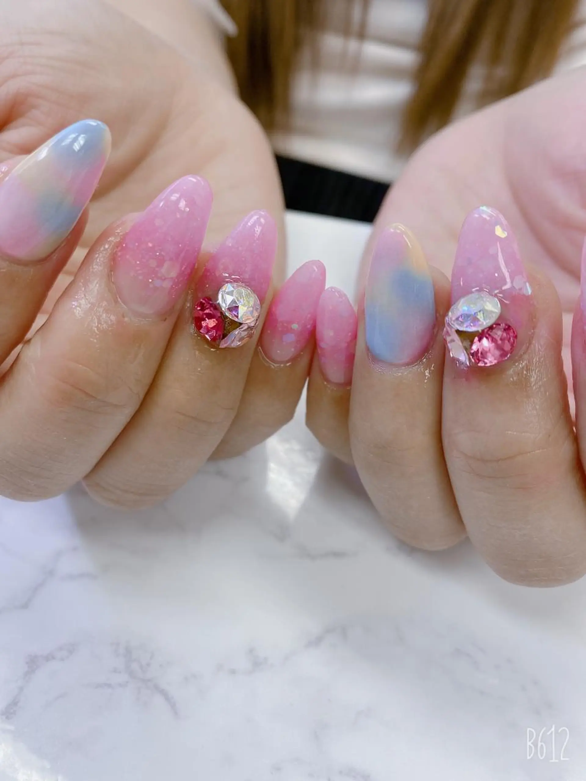 ミディアム ハンドネイル JNA認定講師🌸 RIEのネイルデザイン