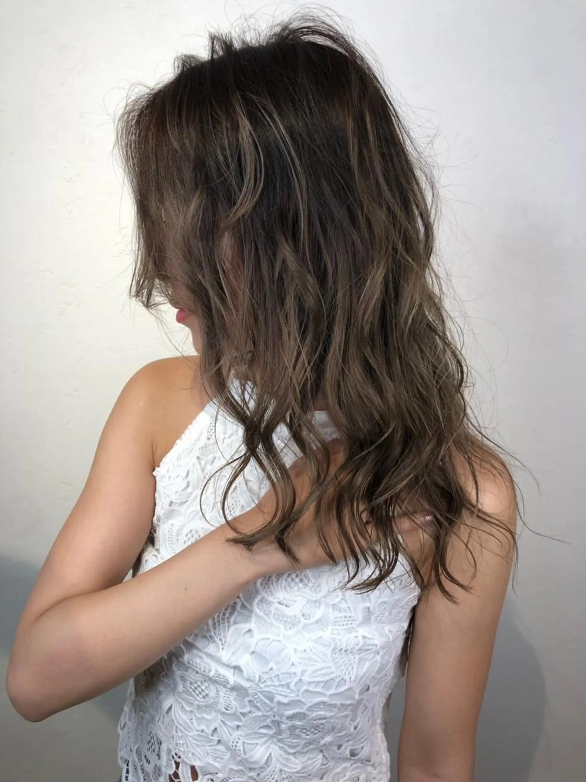 ロング カラー カット トリートメント _WHITE上本町 上本町店のヘアスタイル