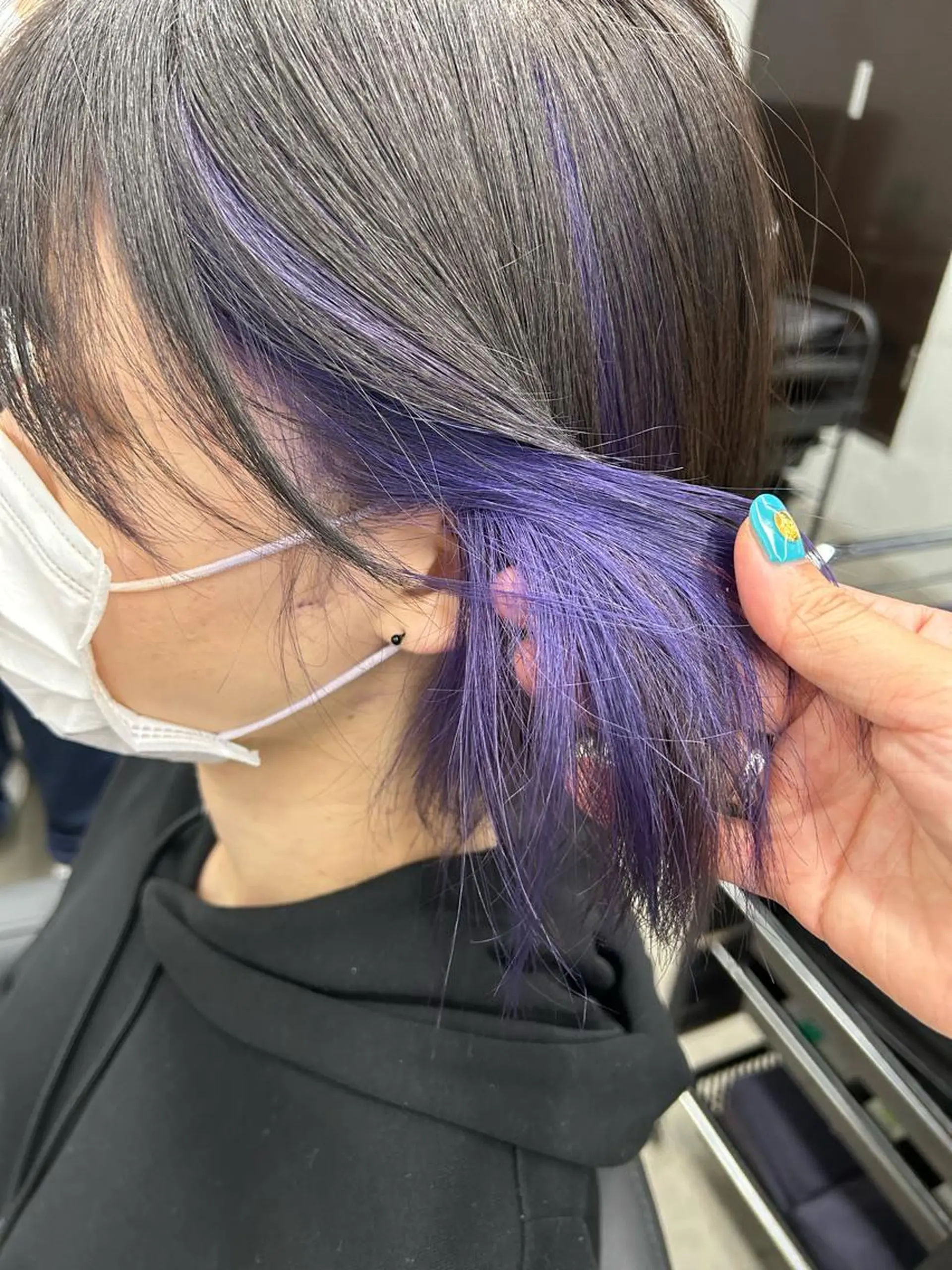 ショート カラー ブリーチ イヤリングカラー N/デザインカラー 🌿ナギのヘアスタイル