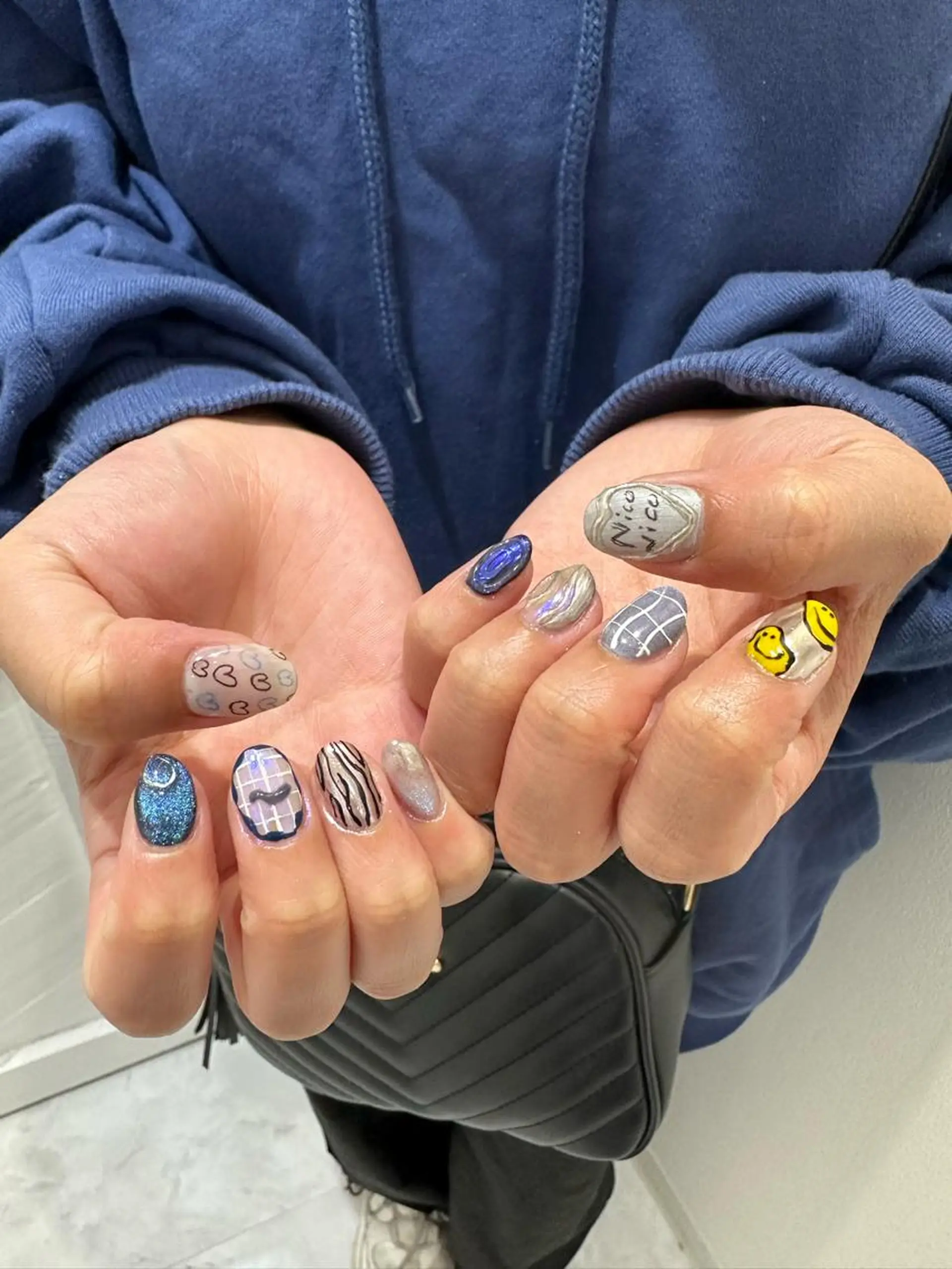 ネイル ハンドネイル フットネイル 個性派ネイル 🌼 ハルカ ♡のマツエク・マツパデザイン