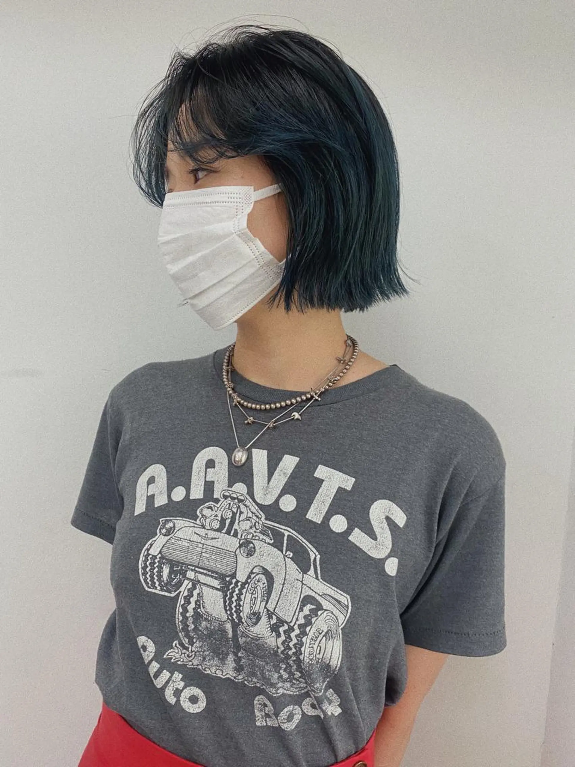 ショート カラー ヘアアレンジ ネイビーカラー ボブ カット ヘアカラー トリートメント ヘアセット stand所属・ニュアンスヘア🌔 nanakoのヘアスタイル