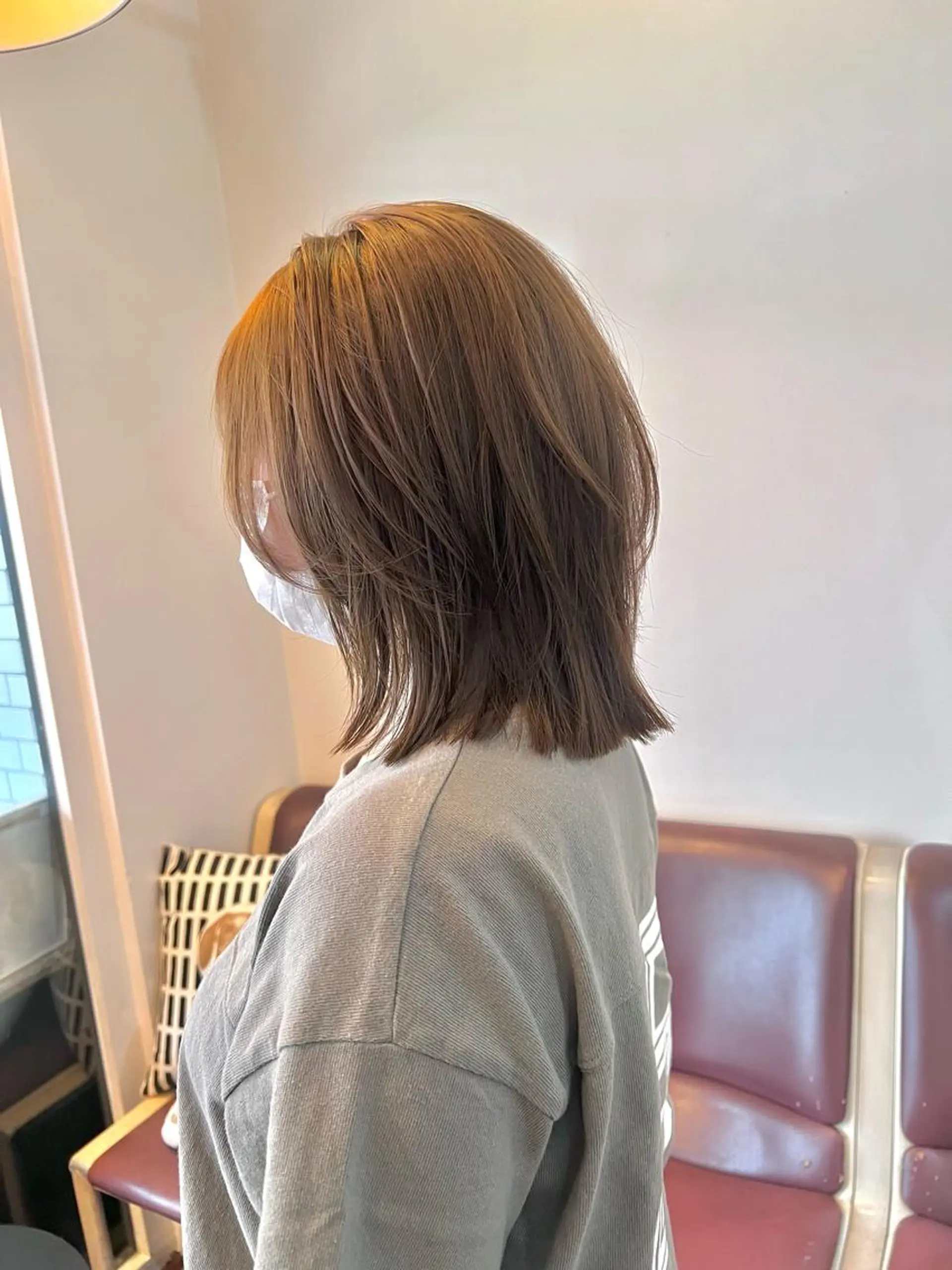 ミディアム カラー グレージュ レイヤーカット カット ヘアカラー トリートメント ヘッドスパ ヘアセット 柔らかブラウン/顔周 りレイヤー♡ユウシのヘアスタイル