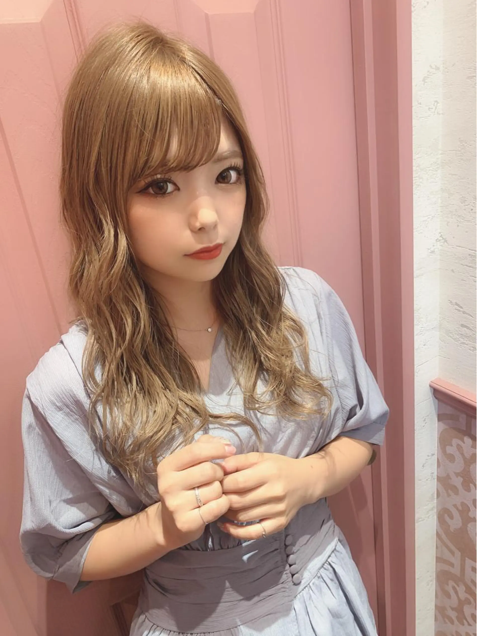 セミロング カット ヘアカラー トリートメント 代表山口ひな 髪質改善のプロのヘアスタイル