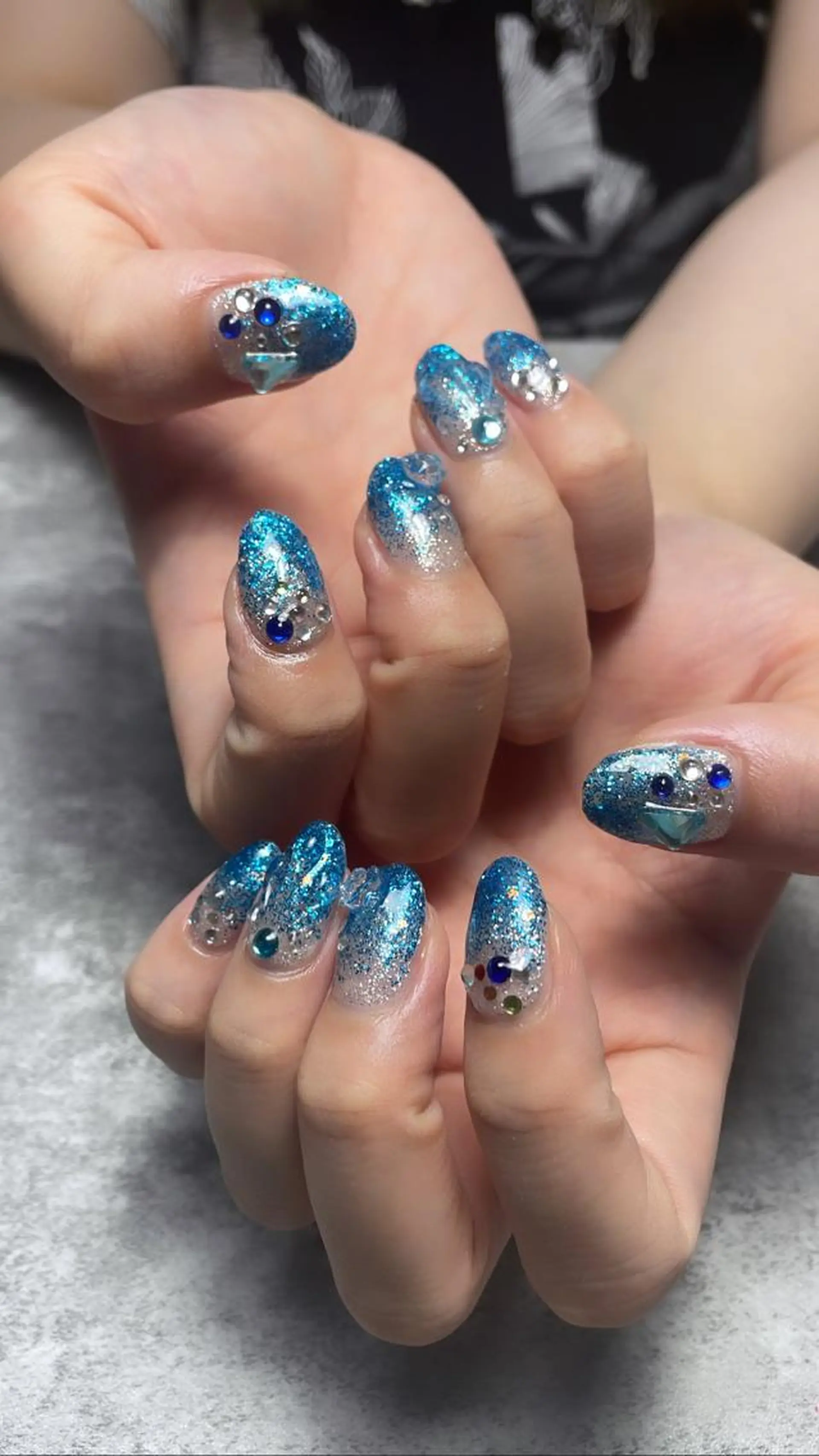ネイル ハンドネイル shark_nail Aのネイルデザイン