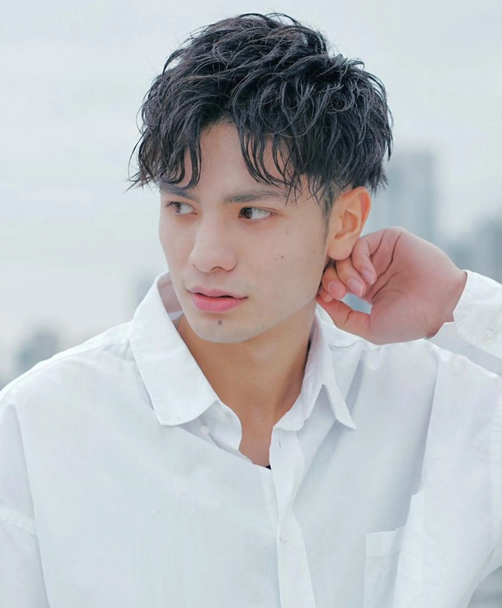 ショート カラー パーマ ヘアアレンジ メンズ キッズ ネイル マツエク・マツパ カット トリートメント ヘアセット メンズ人気NO,1 Genieジーニーのヘアスタイル